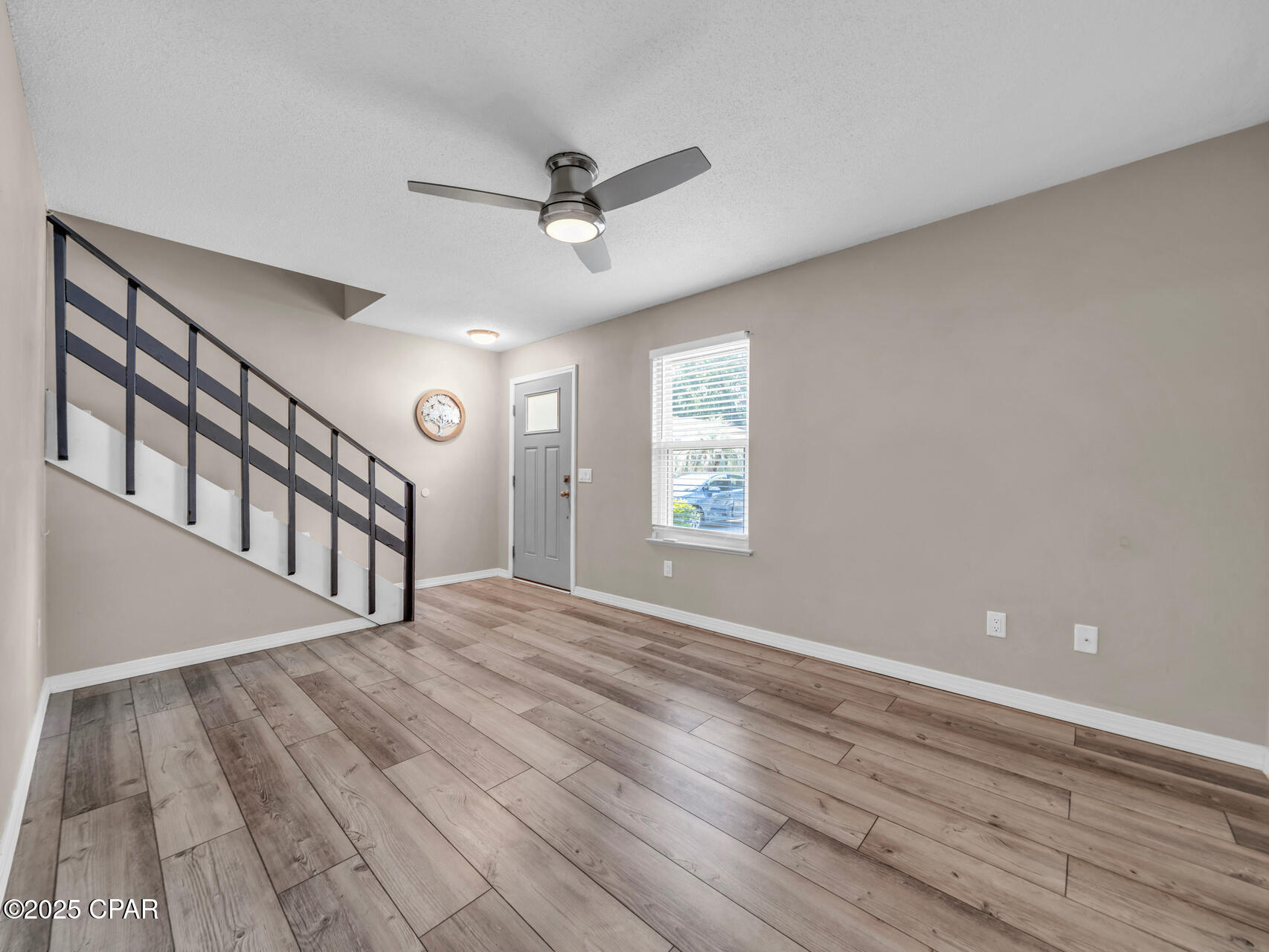 Image 20 For 119-123 Hampton Drive