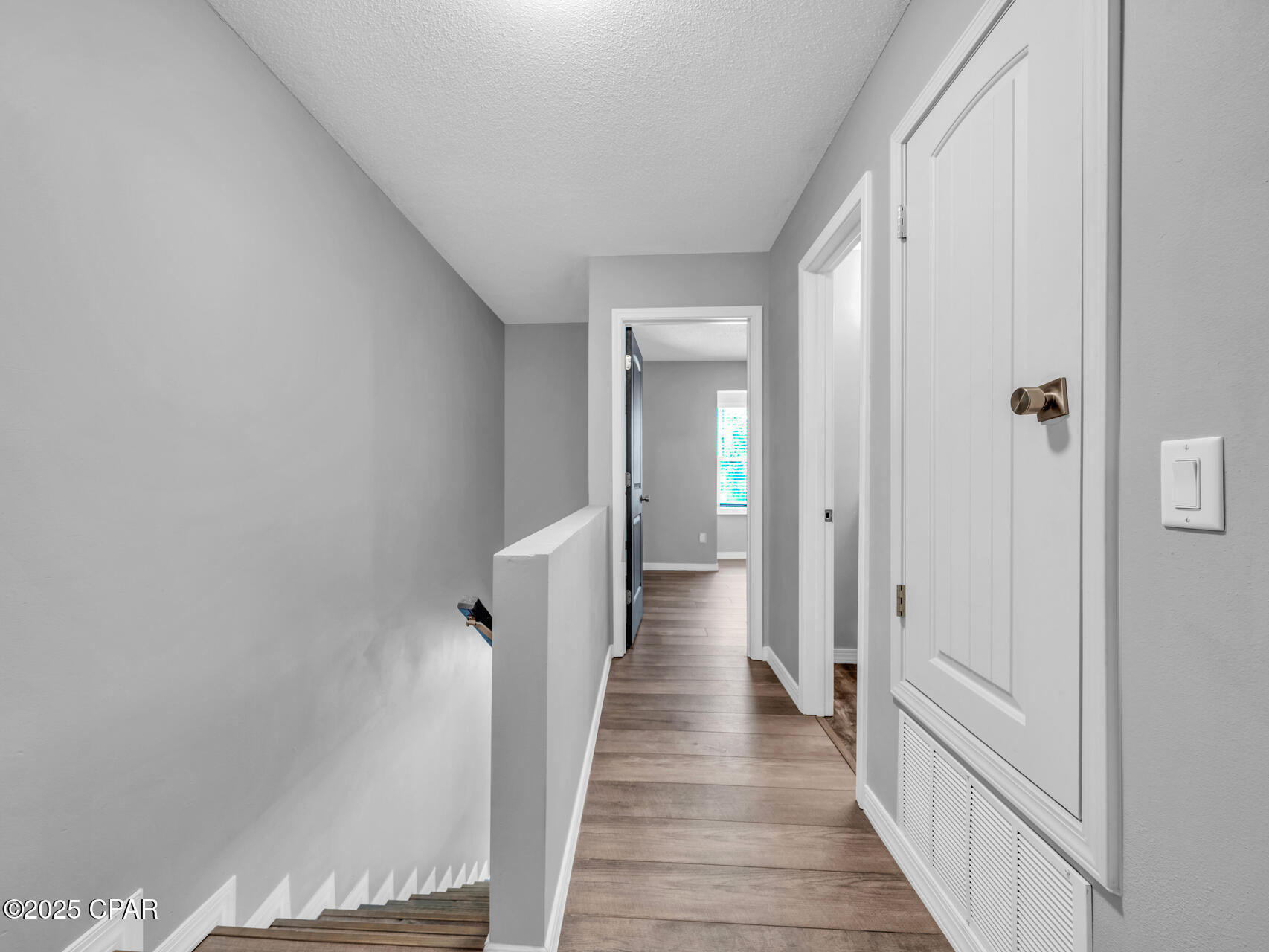 Image 32 For 119-123 Hampton Drive