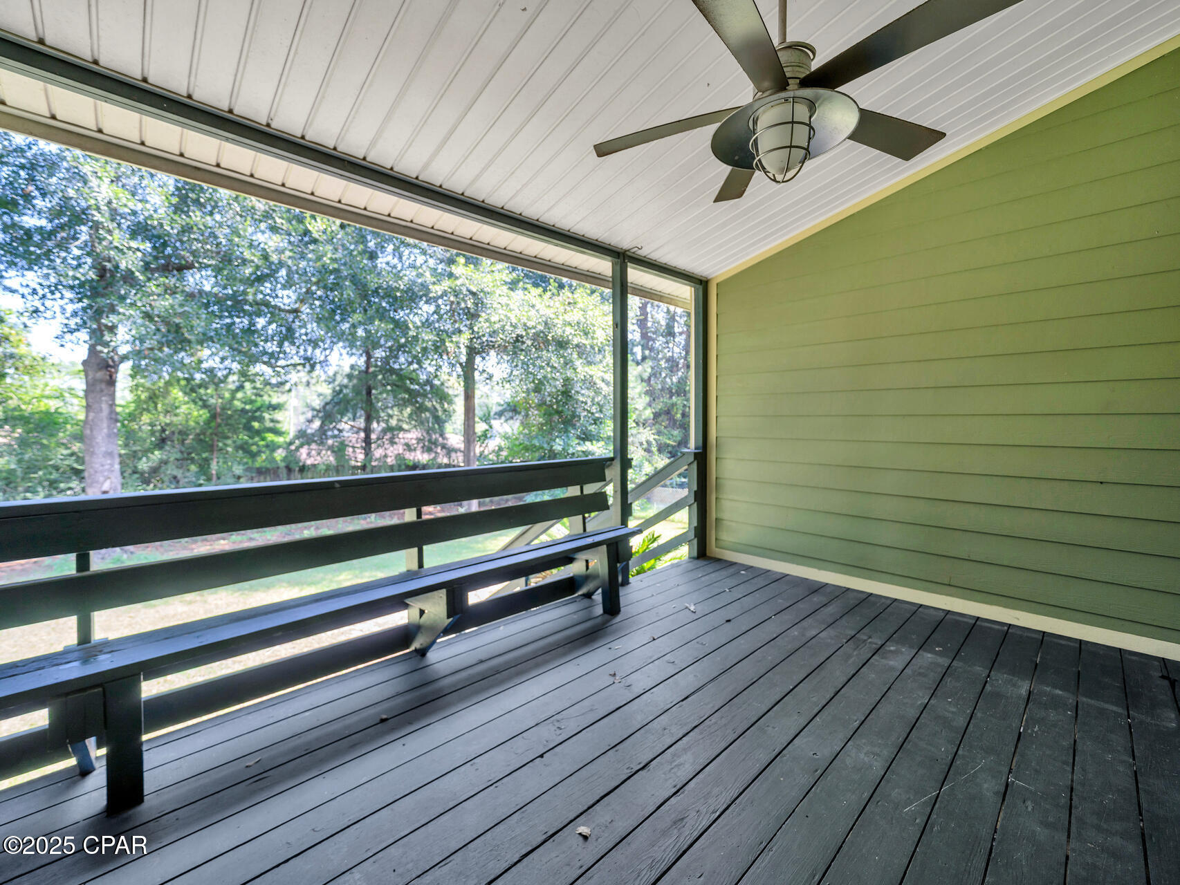 Image 35 For 119-123 Hampton Drive