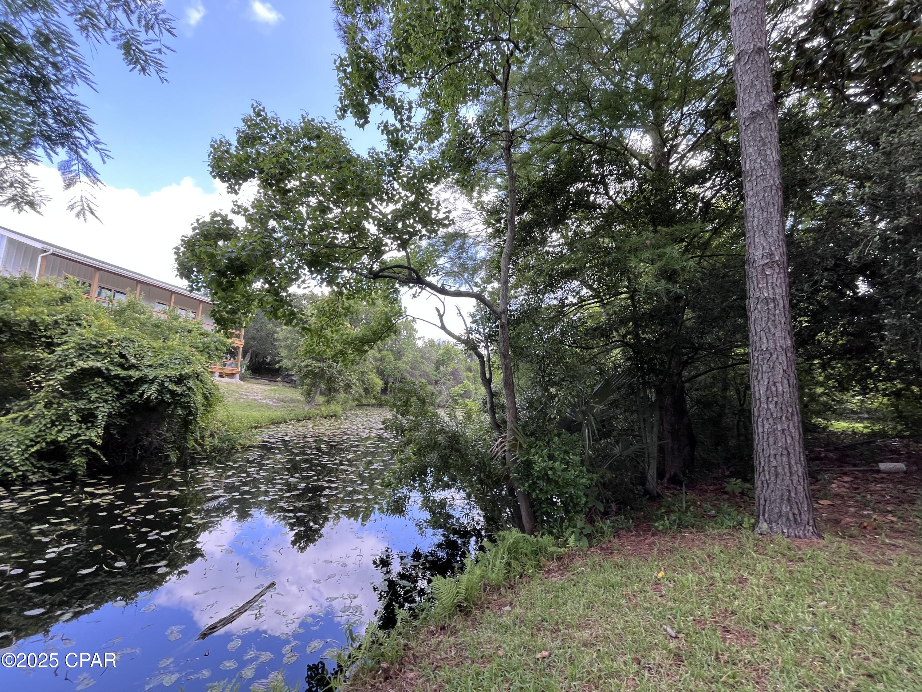 Image 9 For 101 Villa Court