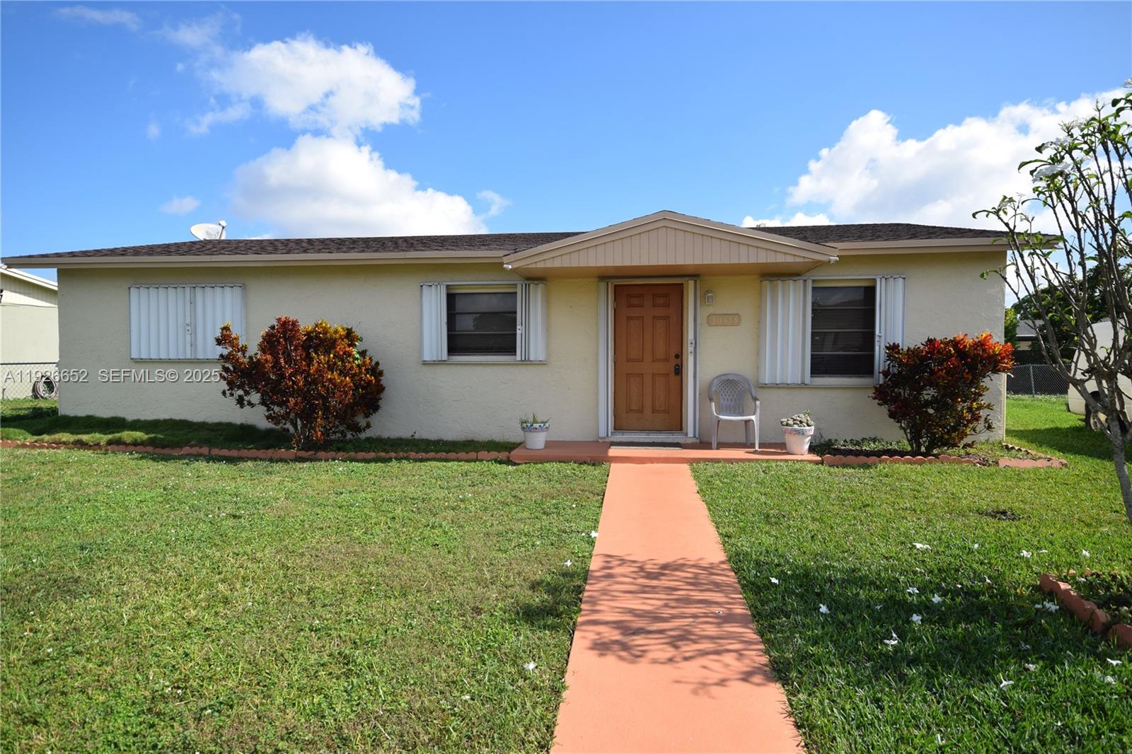 Well-maintained 3-bedroom 1-bath single family home with ample yard space perfect for storing your boat, RV or adding a pool. Benefit from the freedom and flexibility of NO HOA fees and restrictions. Enjoy the peace of mind of a new roof installed in 2019. Update this solid, spacious home to your liking. Enjoy the quiet street while still being walking distance to Homestead Pavilion Shopping Center and just a few minutes from the Turnpike.