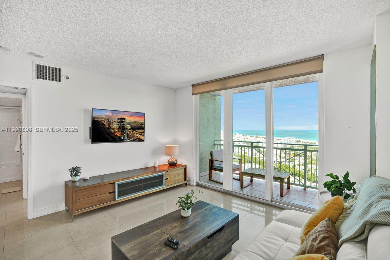 90 Alton Rd Unit 2907, Miami Beach, Florida 33139
