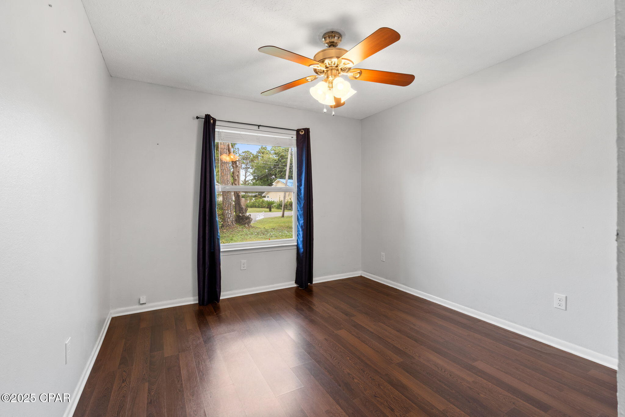 Image 29 For 323 Prudence Lane