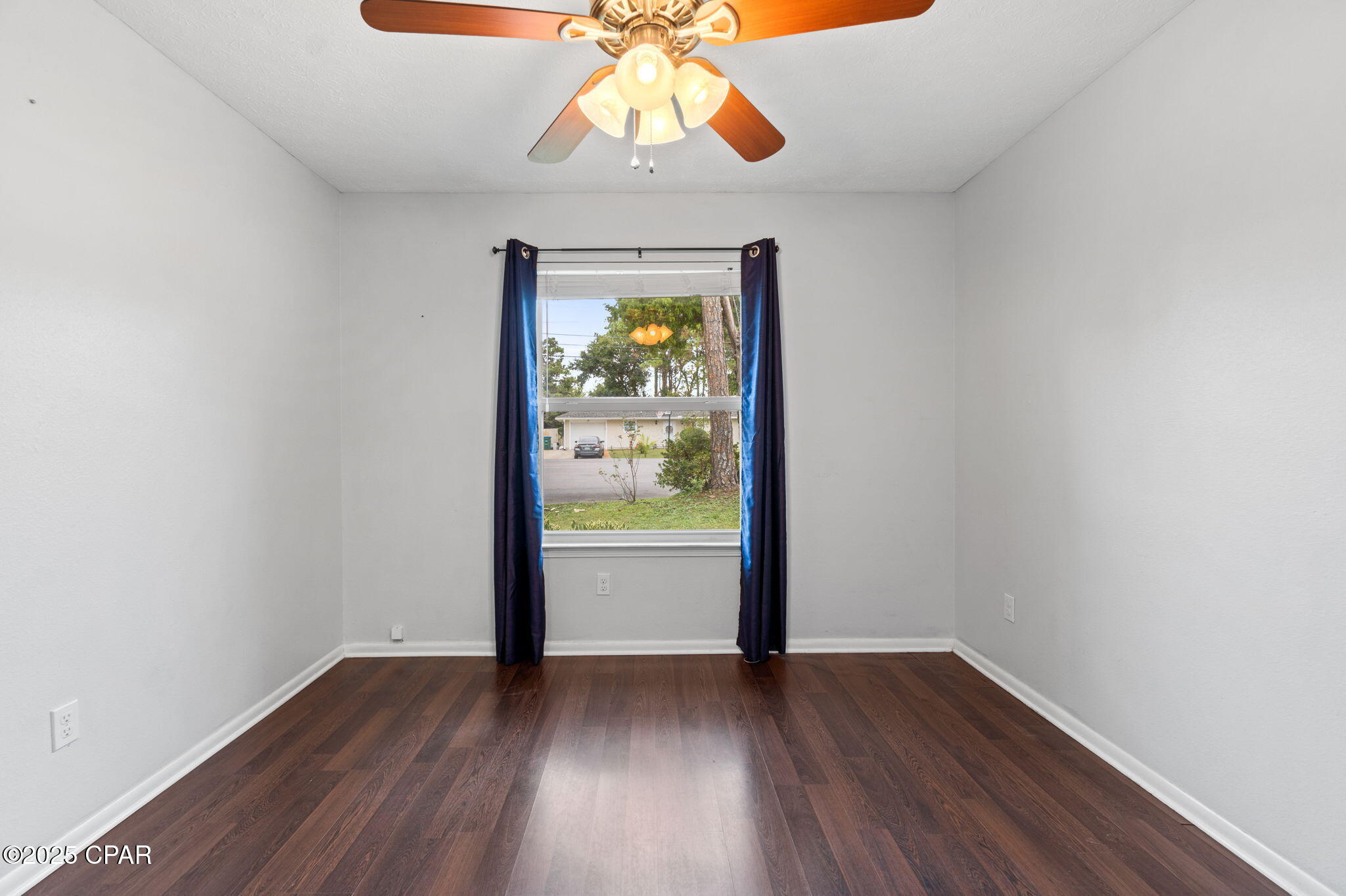 Image 31 For 323 Prudence Lane