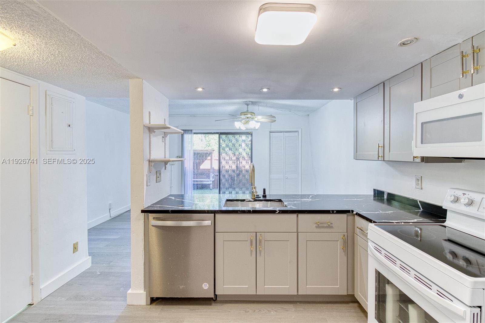 Well-appointed guest bedroom at 5209 40th Ave - Townhouse in Dania Beach