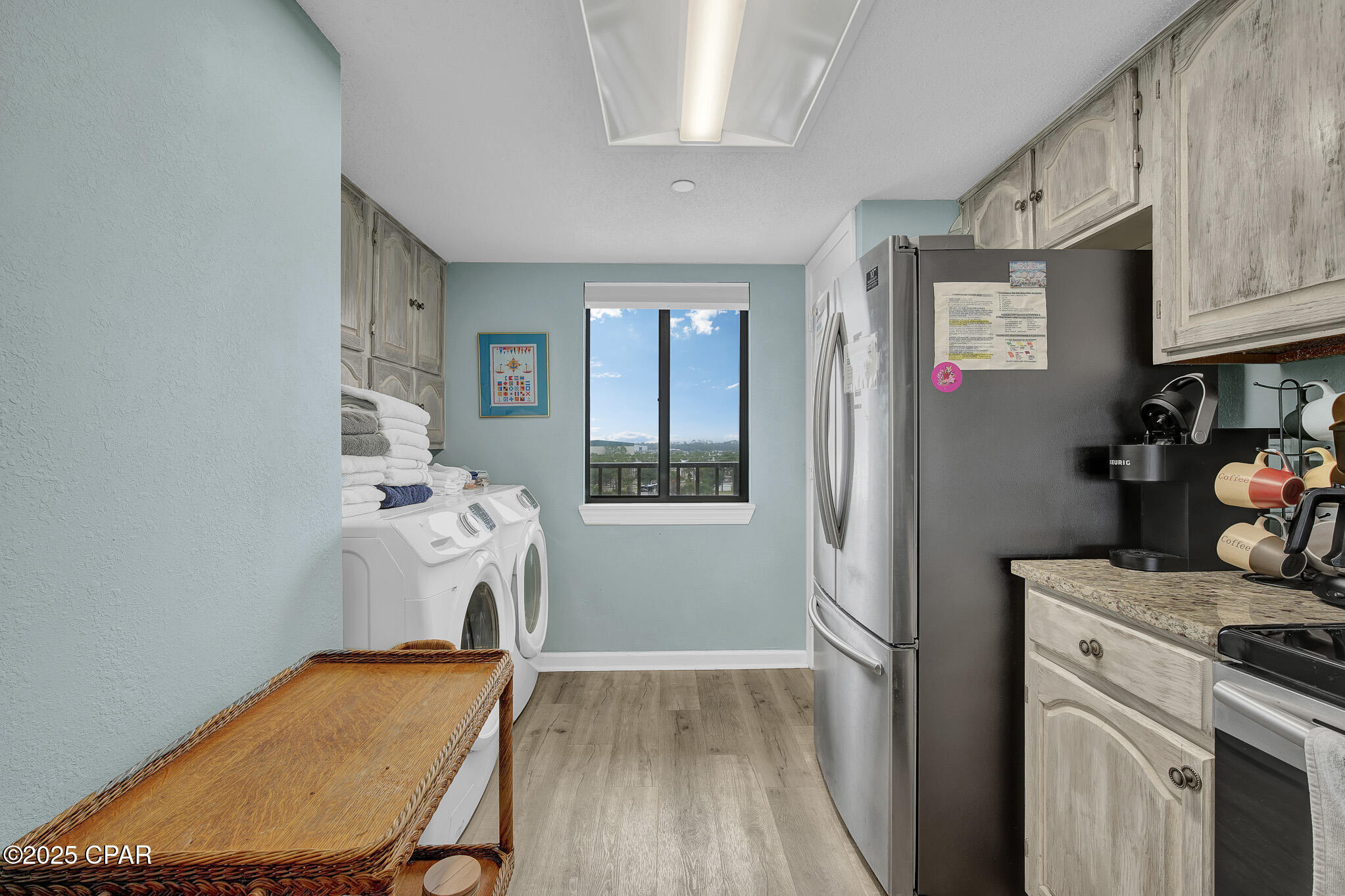 Image 10 For 4715 Thomas Drive 506d