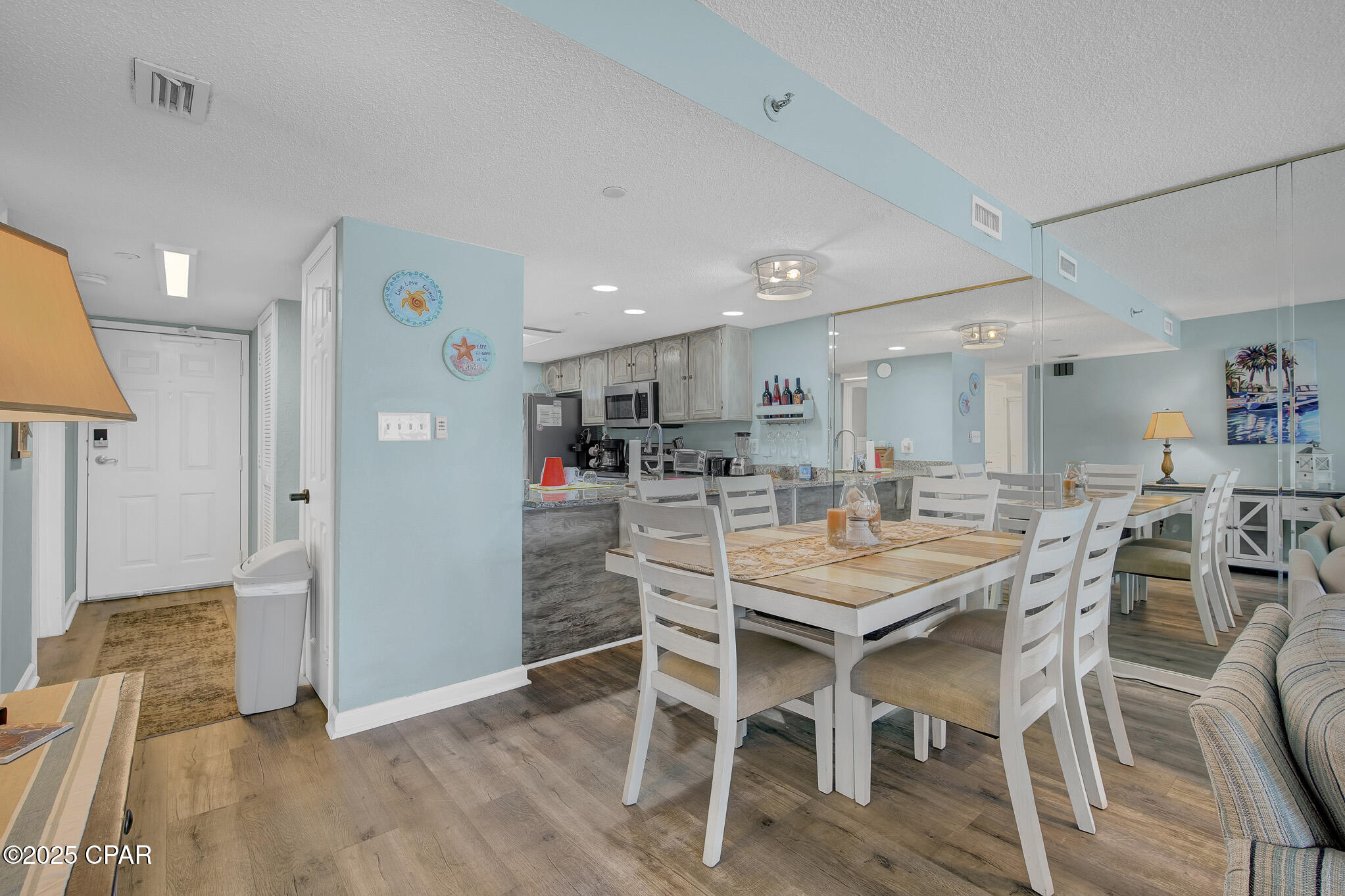 Image 13 For 4715 Thomas Drive 506d