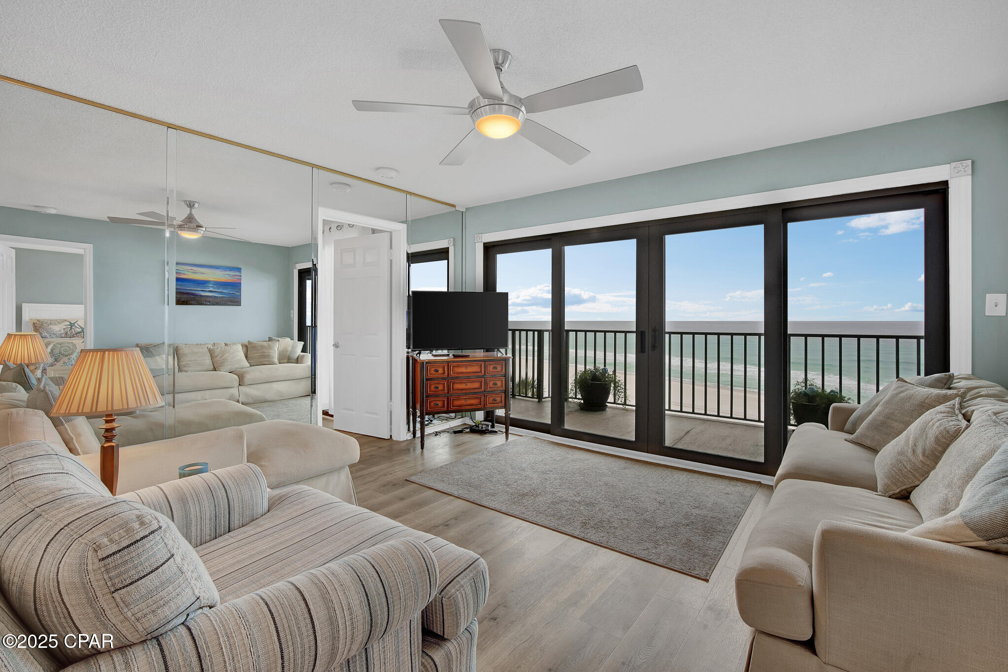 Image 14 For 4715 Thomas Drive 506d