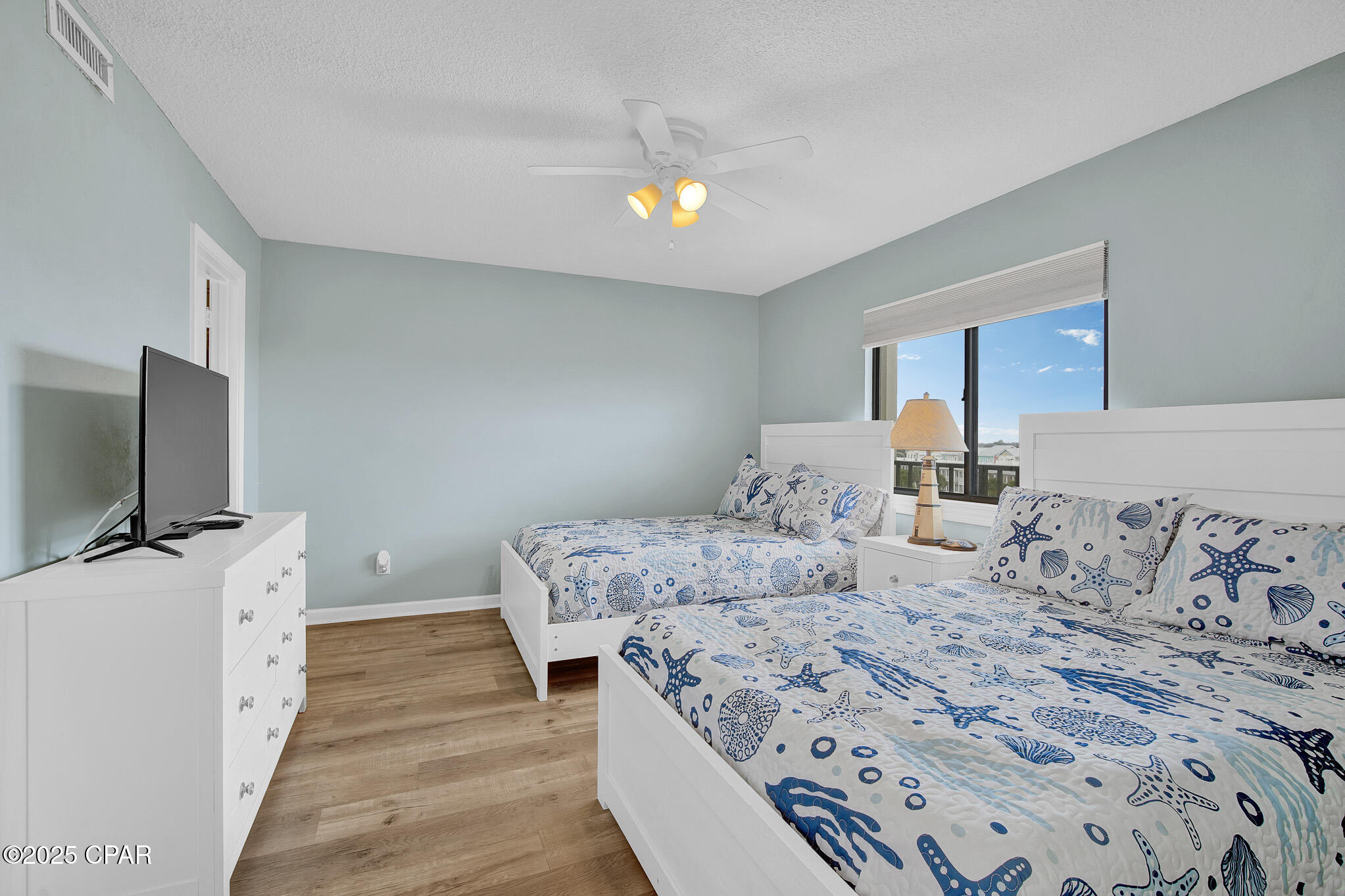 Image 2 For 4715 Thomas Drive 506d