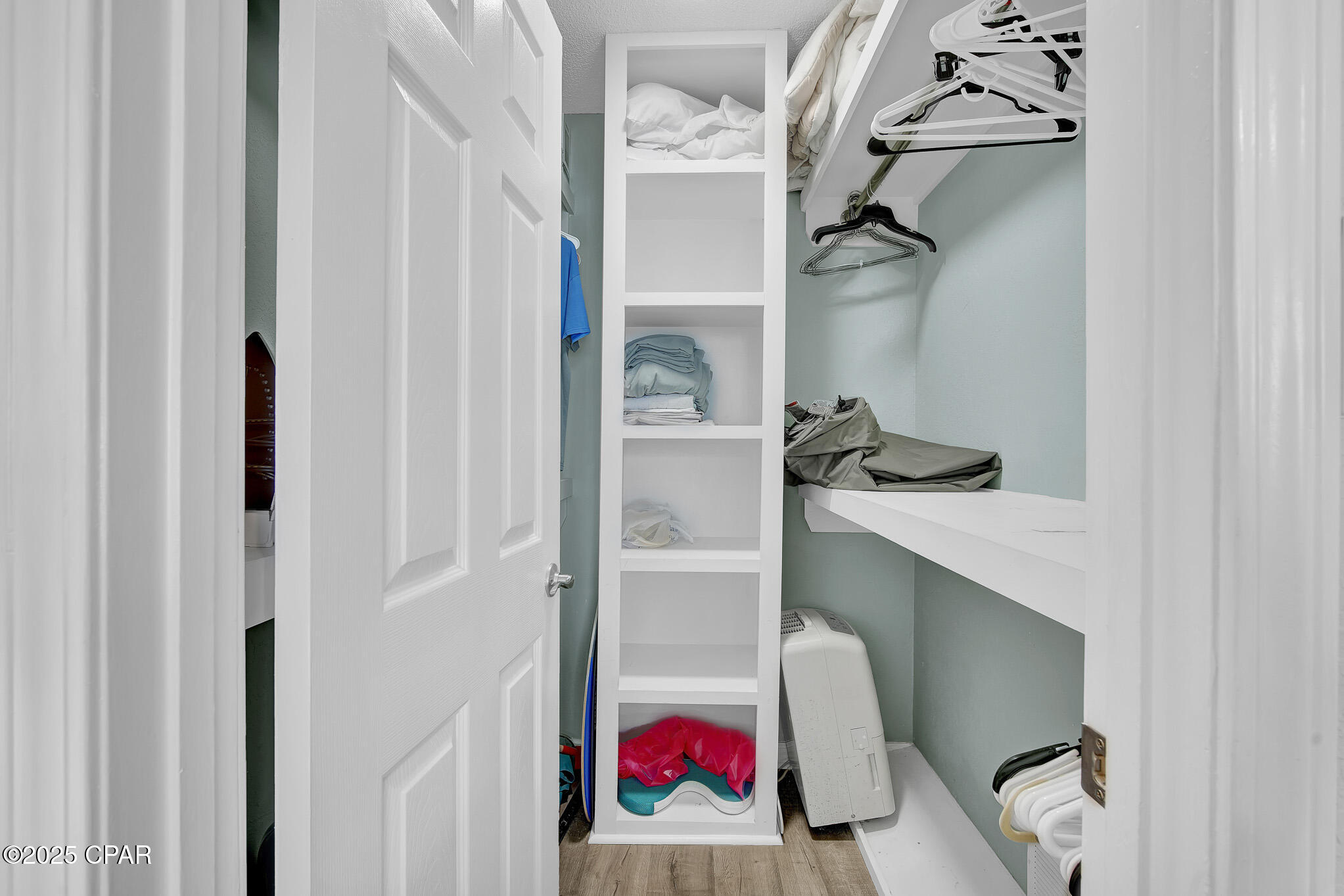 Image 22 For 4715 Thomas Drive 506d