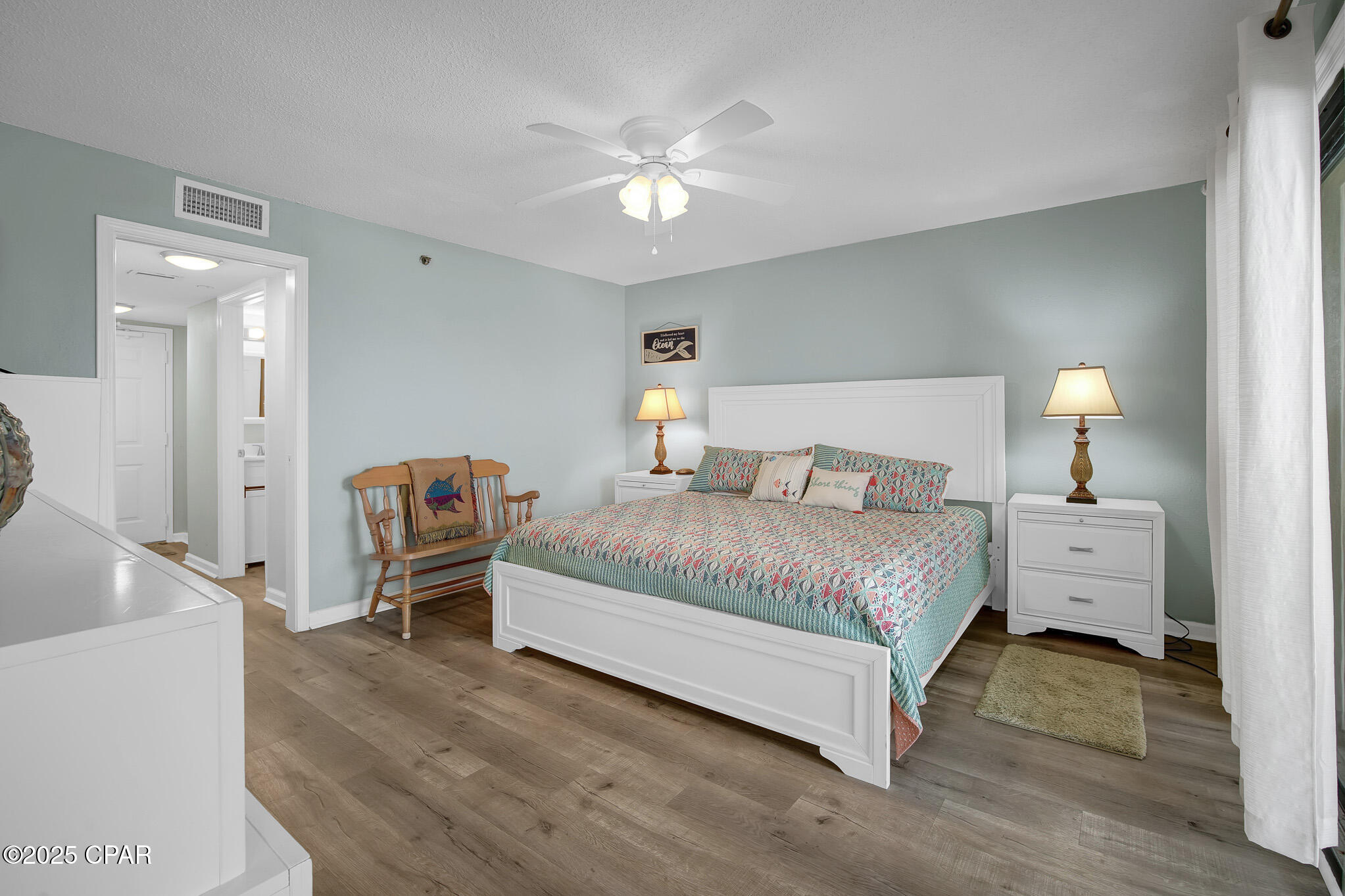 Image 24 For 4715 Thomas Drive 506d