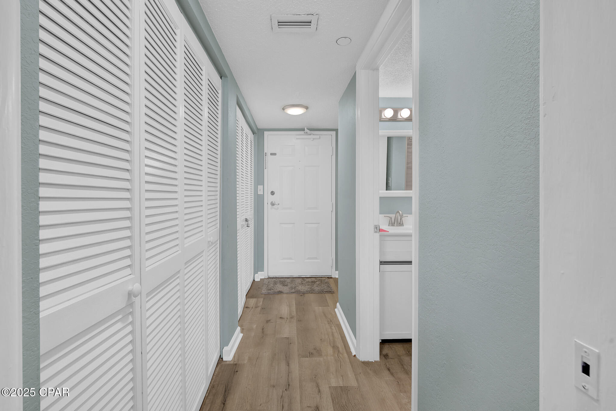 Image 27 For 4715 Thomas Drive 506d