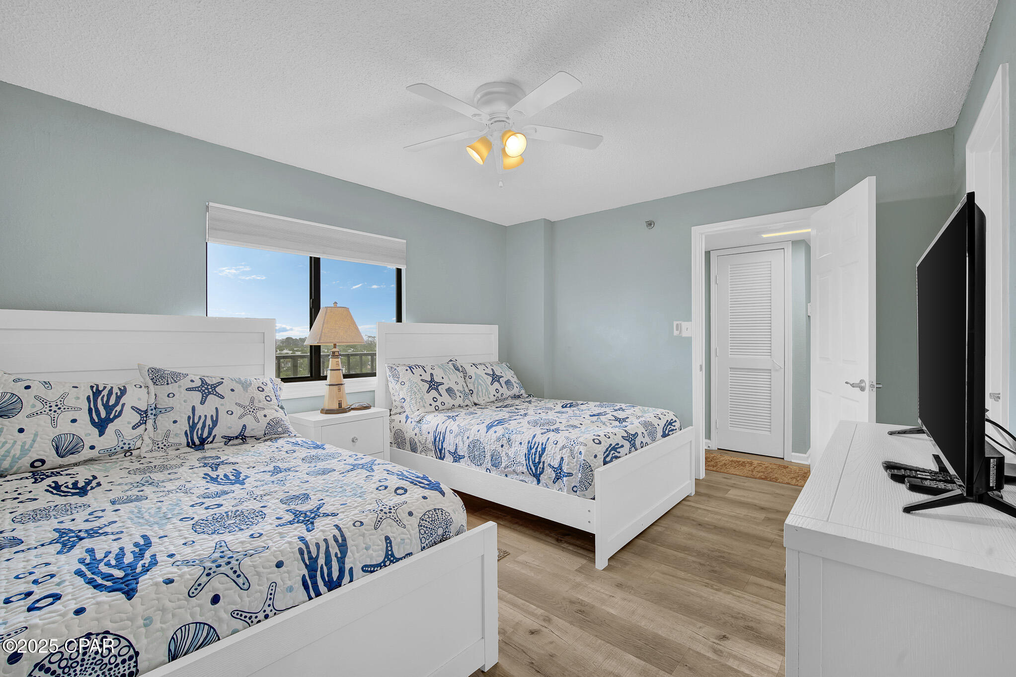 Image 4 For 4715 Thomas Drive 506d