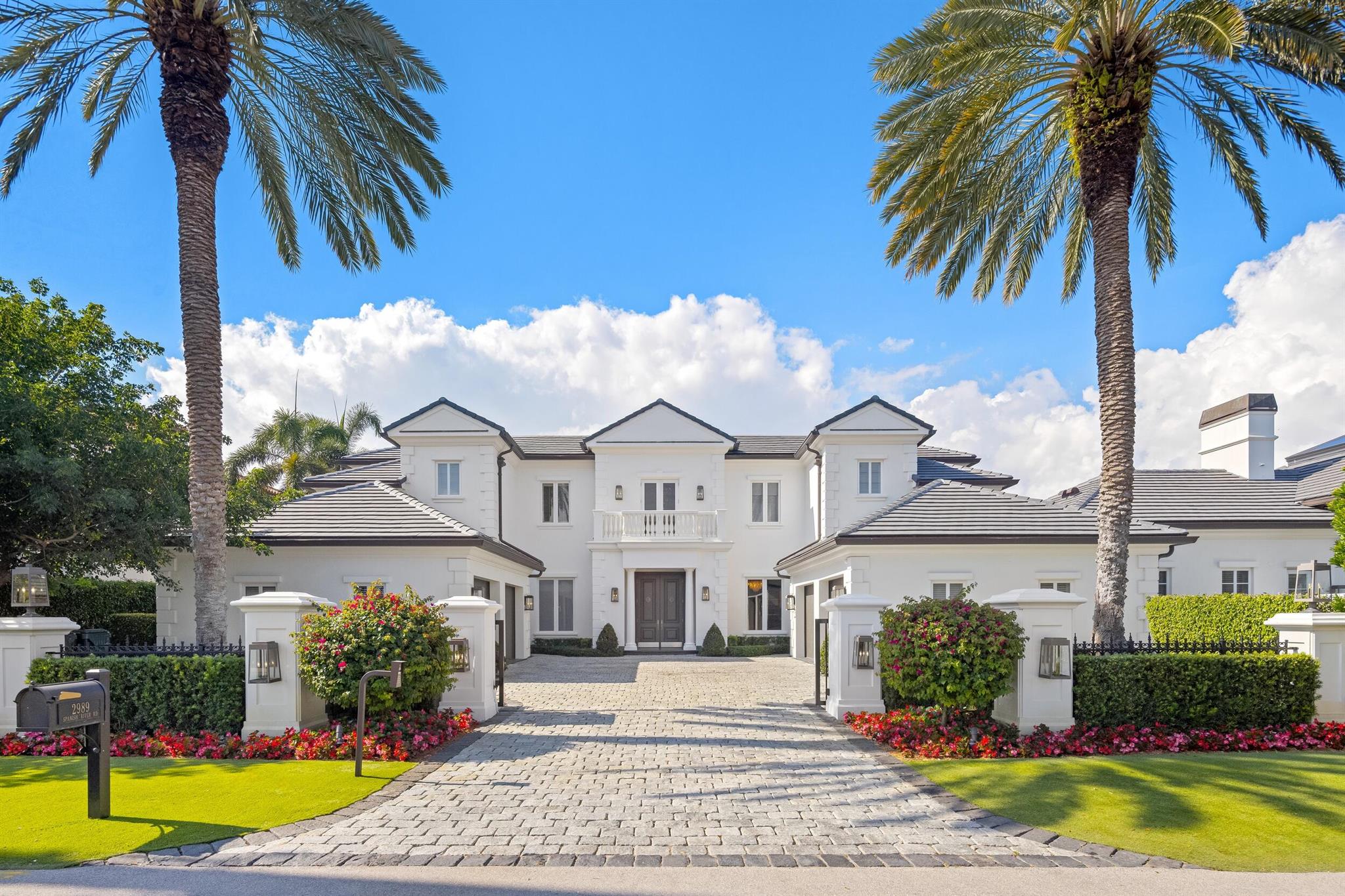 Homes for sale in Boca Raton, FL | 2989 Spanish River Road, Boca Raton, FL 33432 | MLS# R11146112