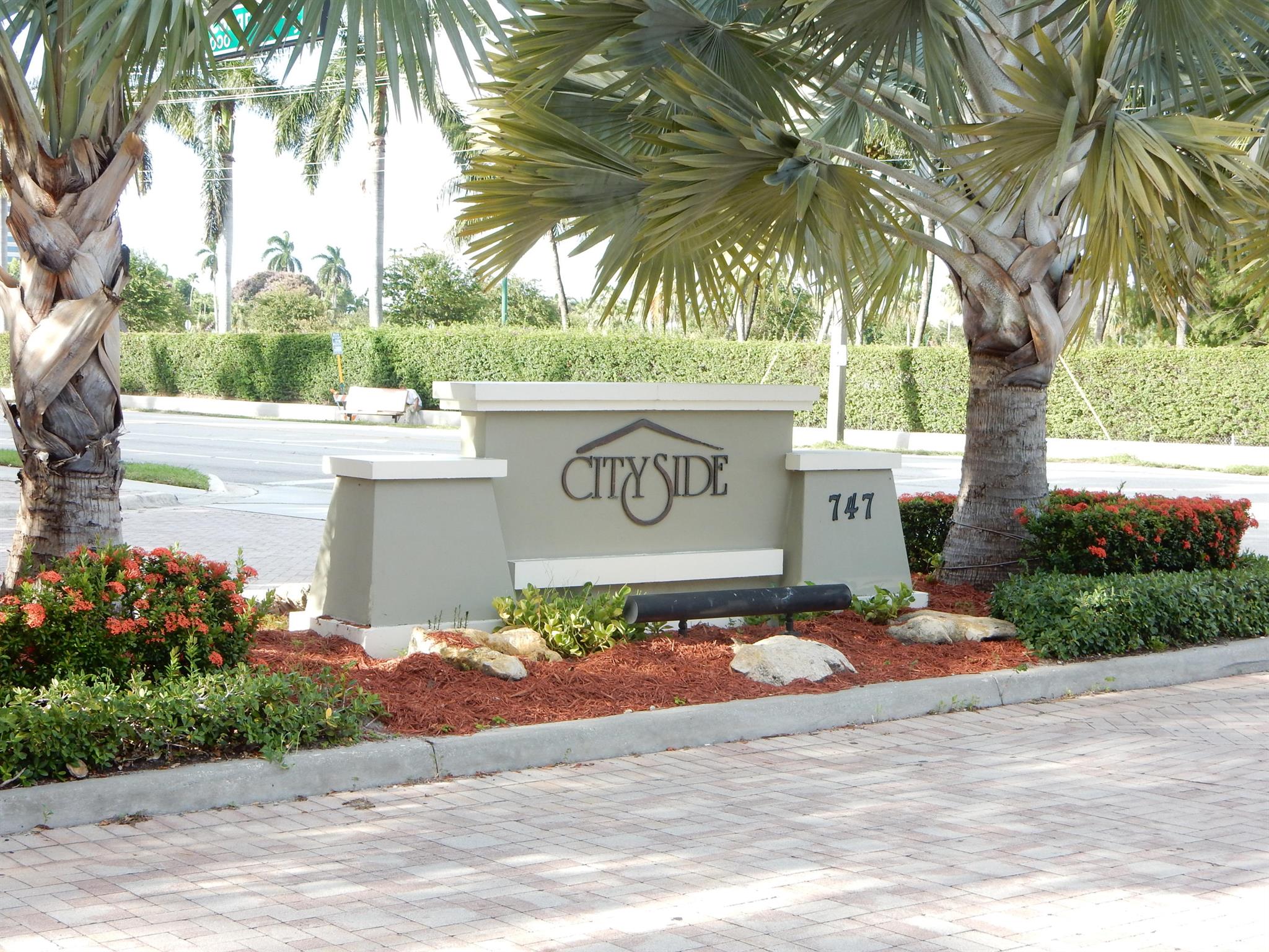 Cityside Condominium