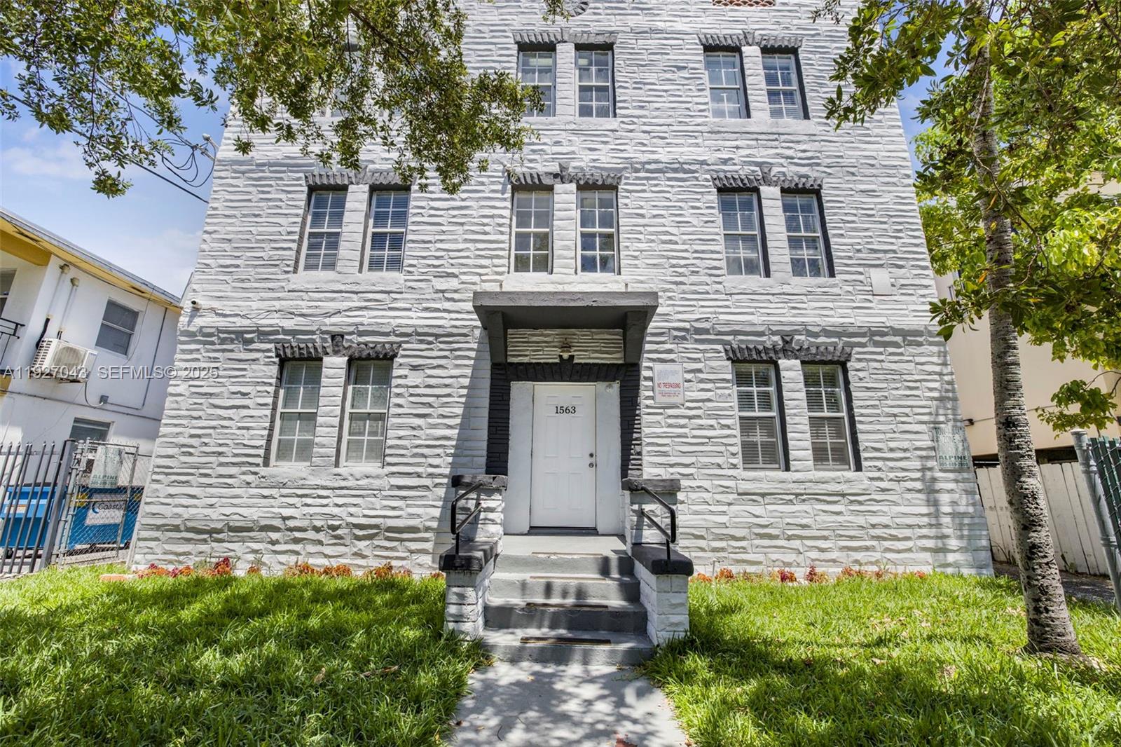 Lawrence Estates Land Cos