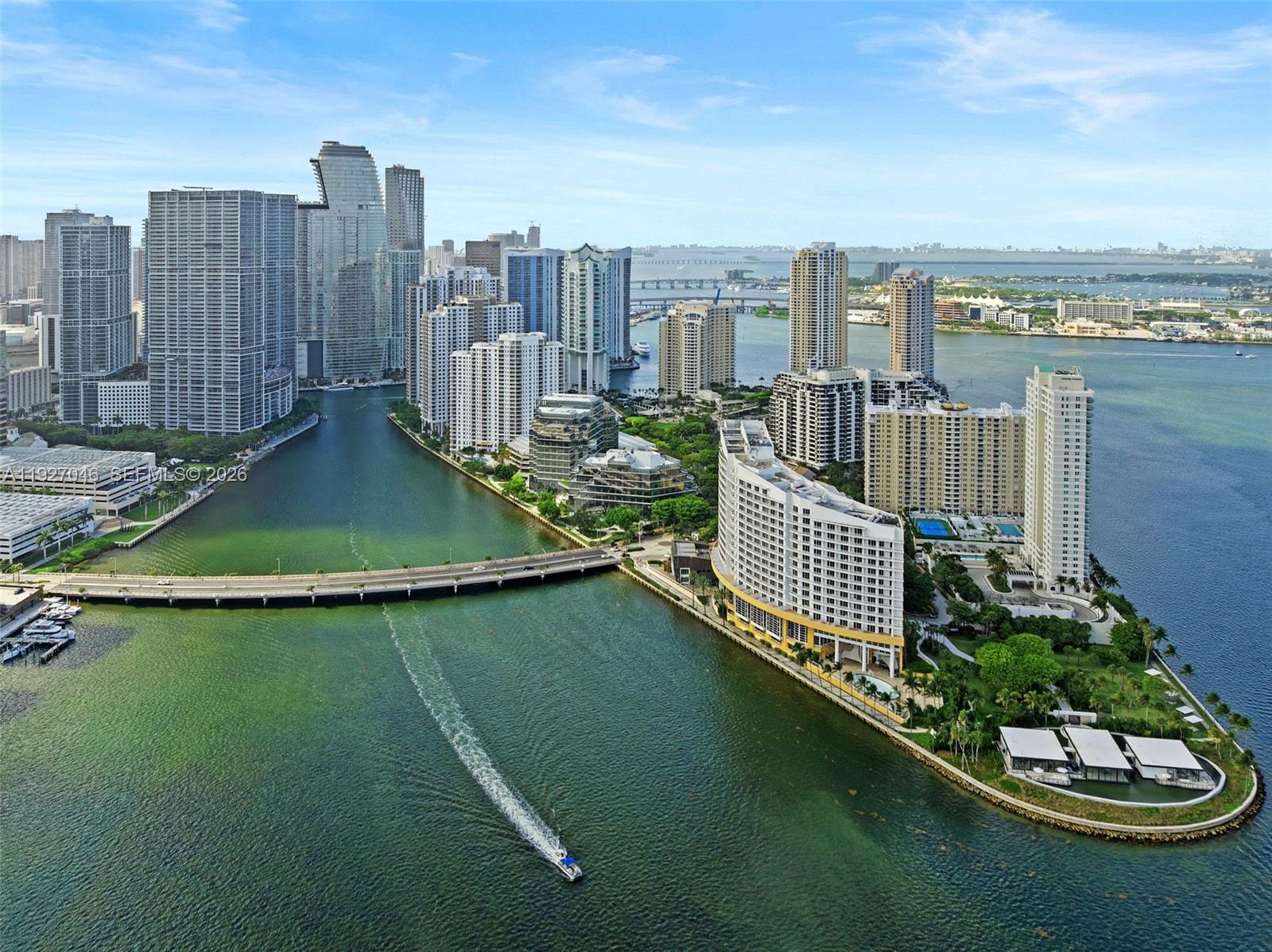 701 Brickell Key Blvd Unit 1605, Miami, Florida 33131