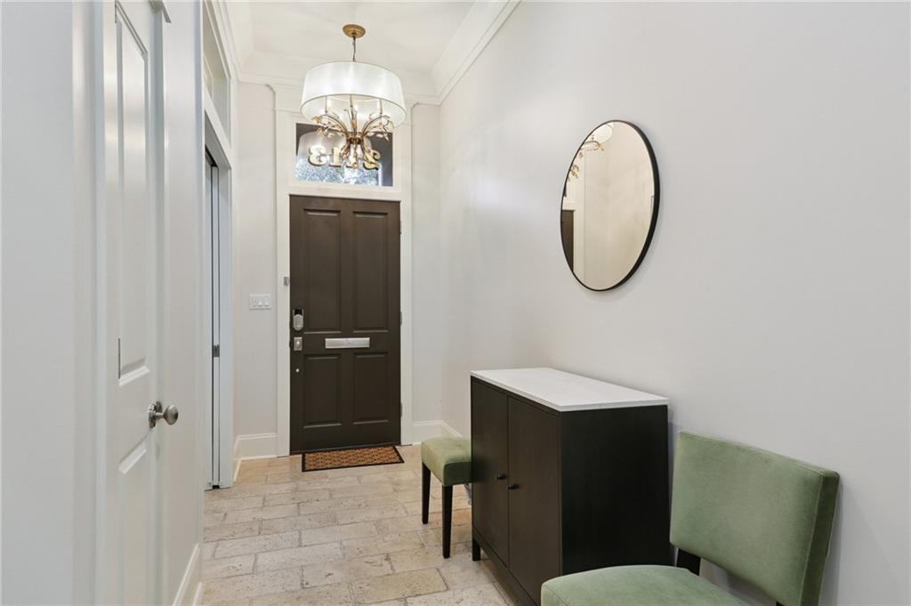 Homes for sale in New Orleans, LA | 2113 Prytania St, New Orleans, LA 70130 | MLS# 2533682