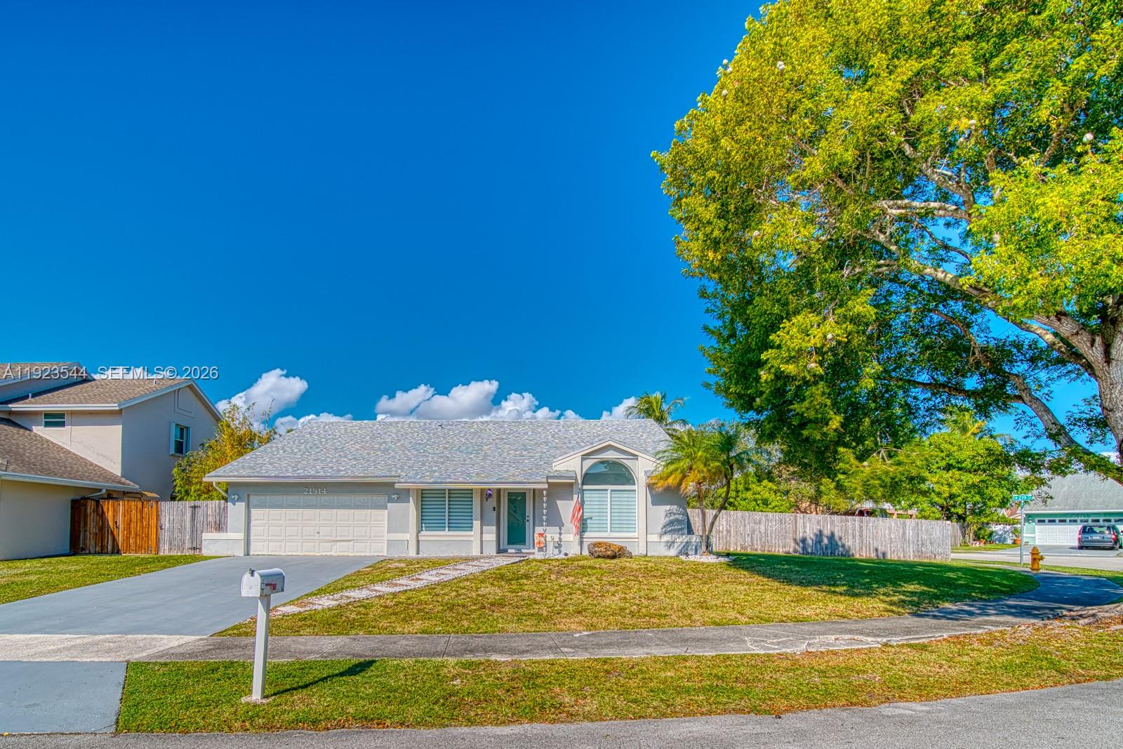 Lakes By The Bay Sec 4