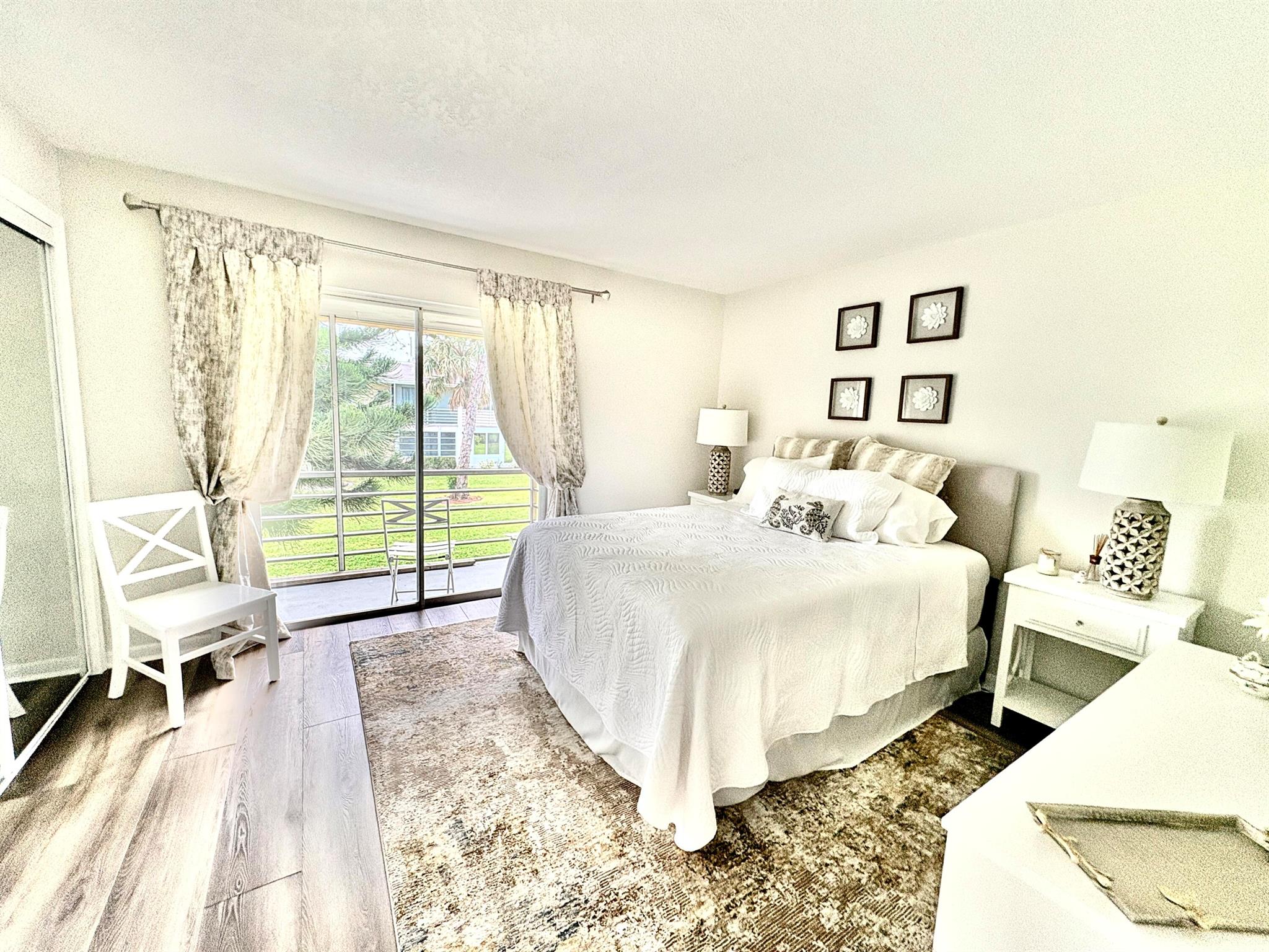 Century Village / Salisbu