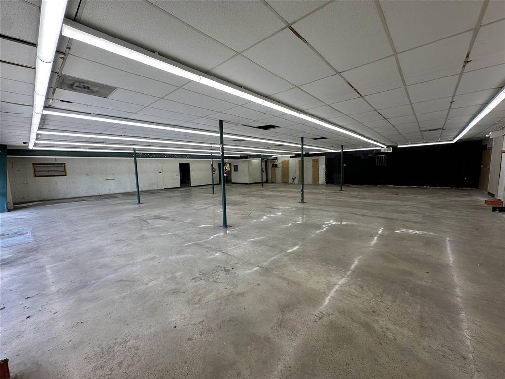 2118 E Napoleon Street — photo 2