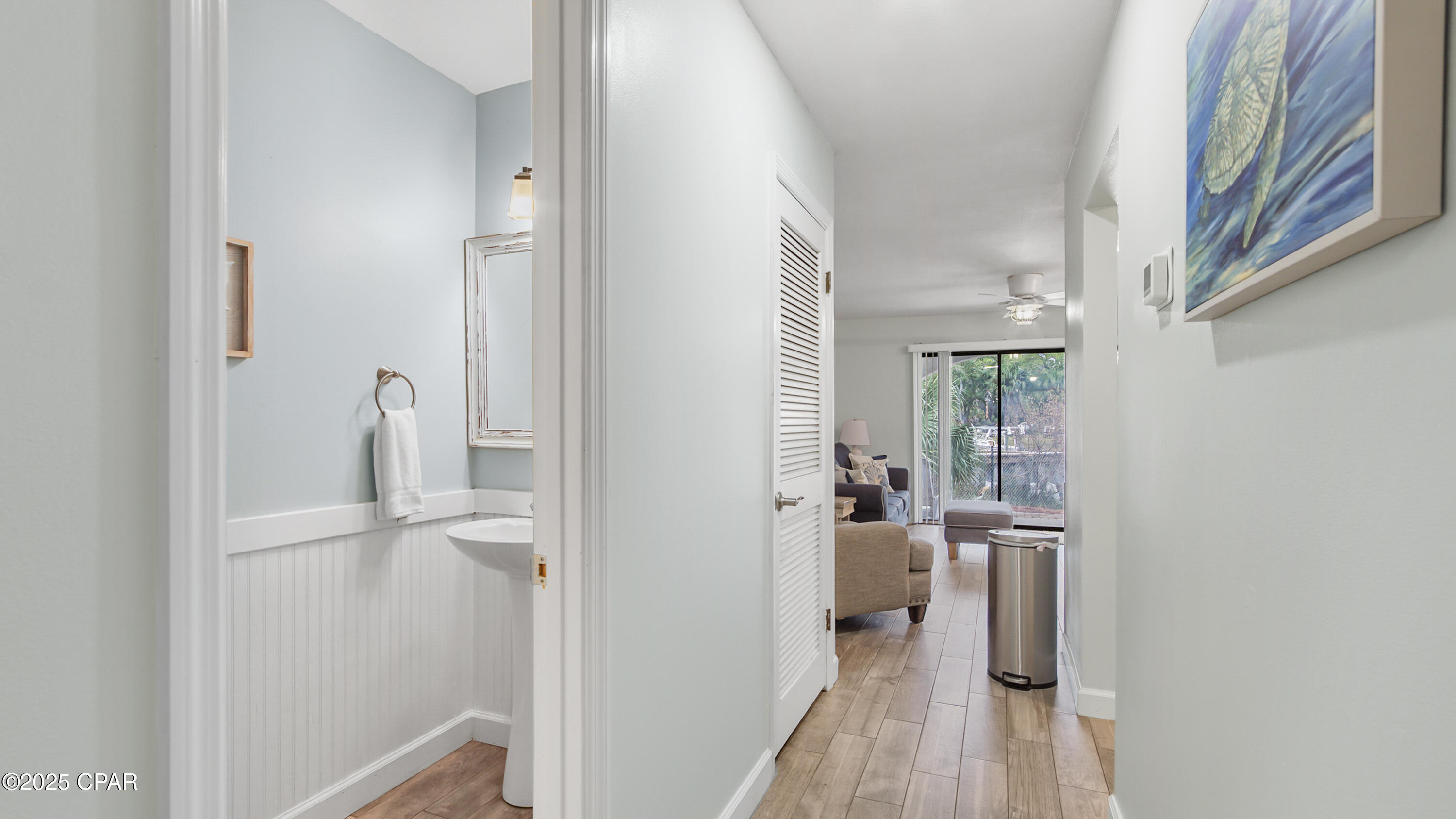 Image 20 For 8730 Thomas Drive 102
