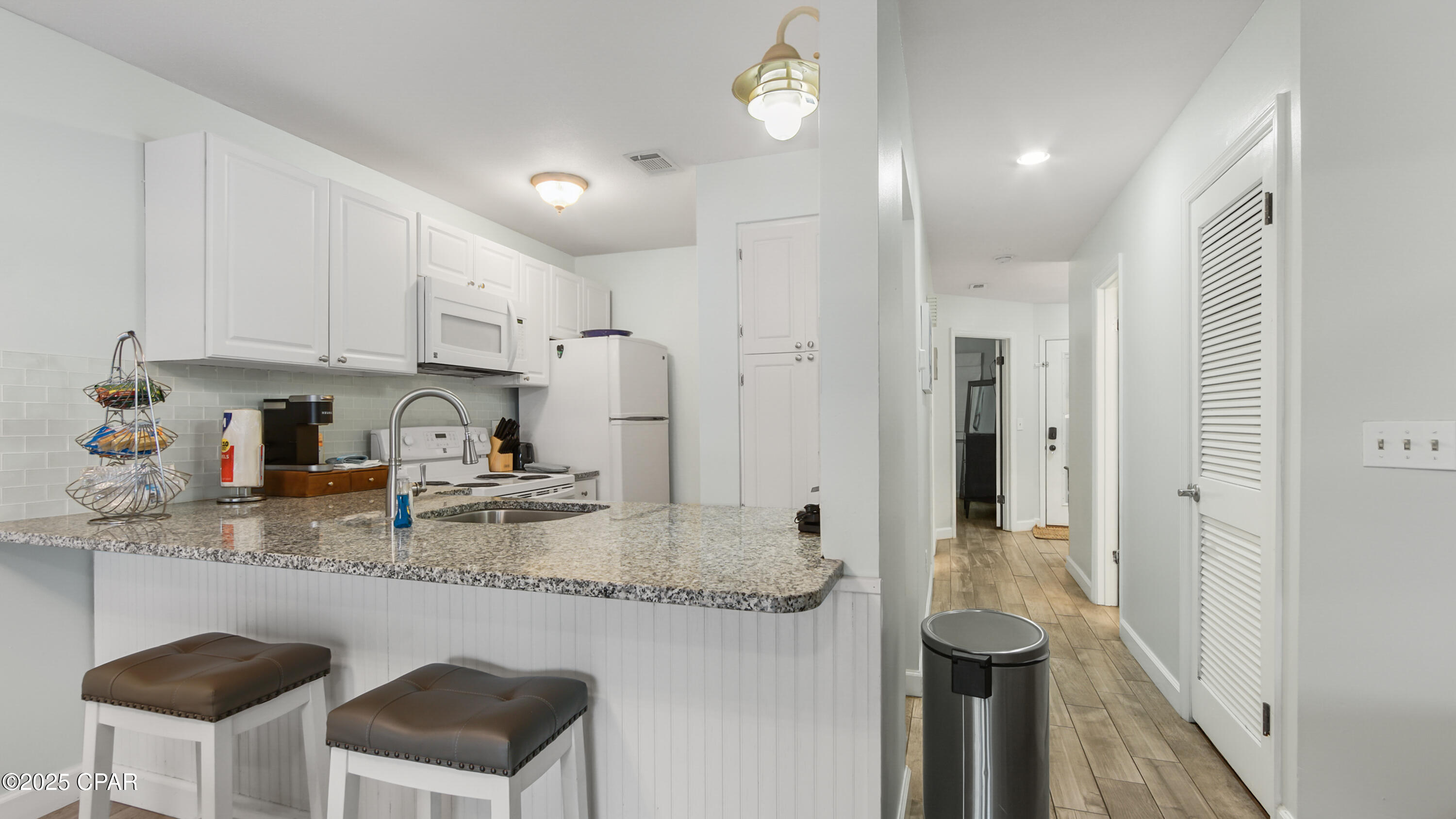 Image 25 For 8730 Thomas Drive 102