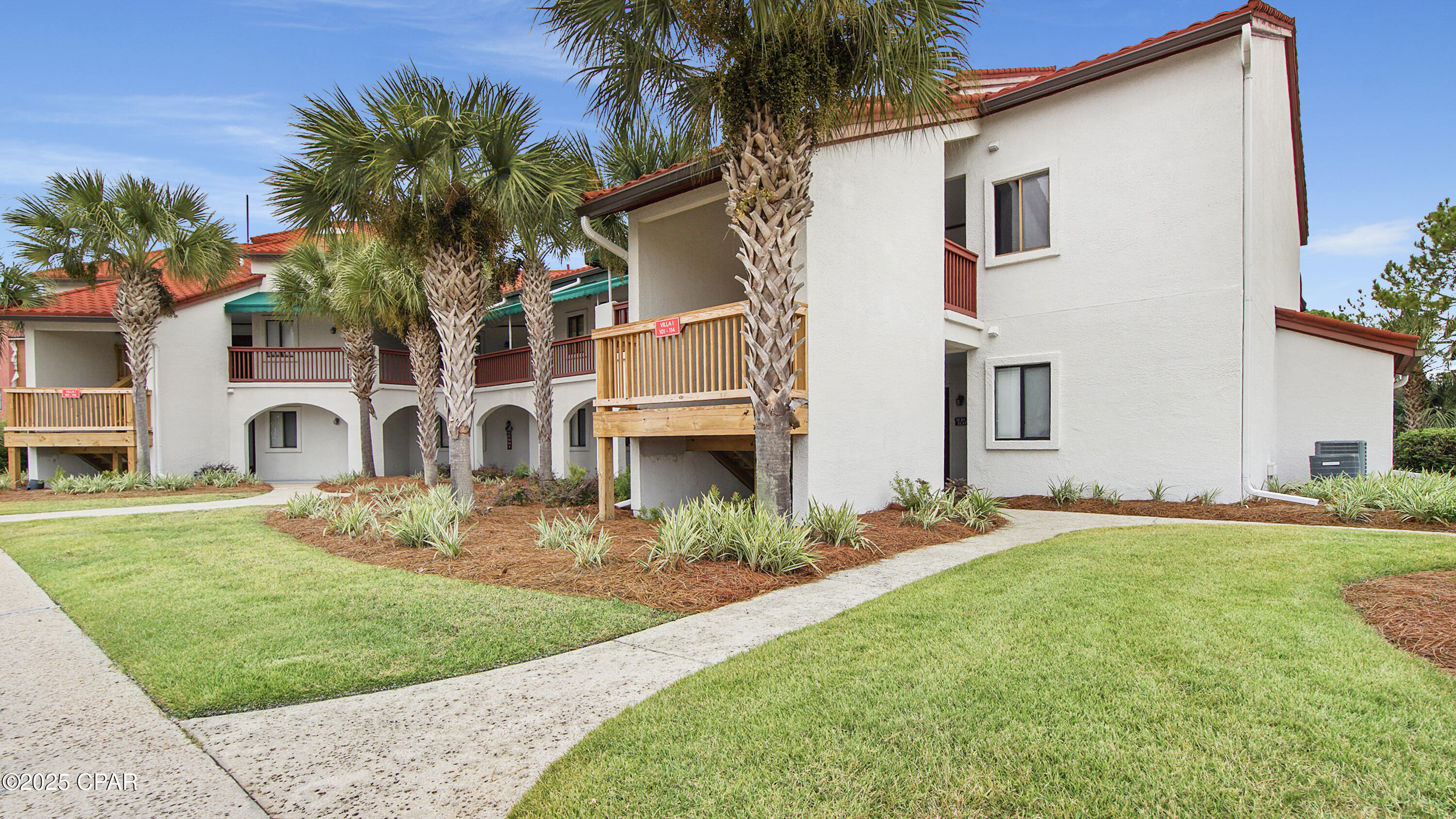 Image 4 For 8730 Thomas Drive 102