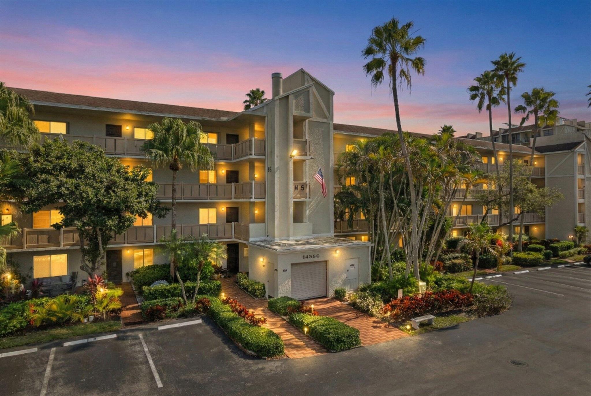 Huntington Lakes Sec One