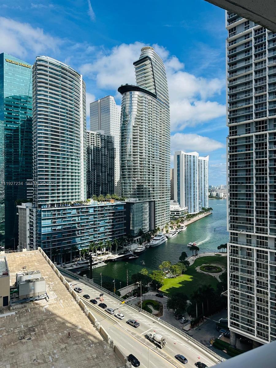 500 Brickell East Condo