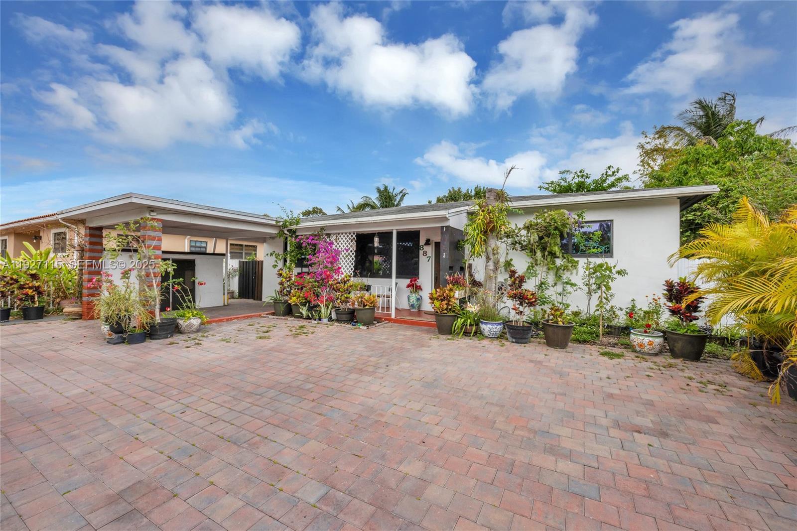 Poincianna Manor Sec 4