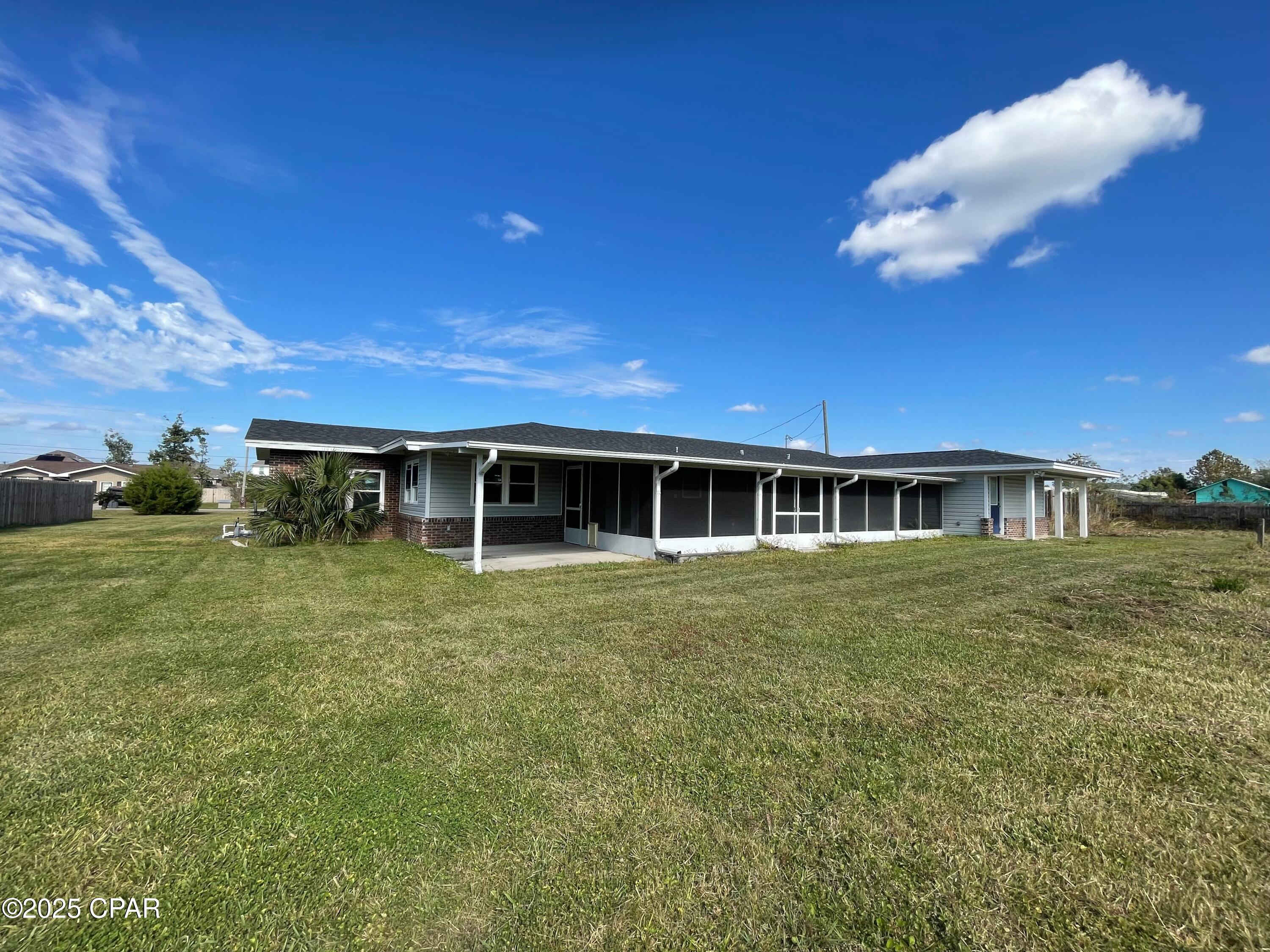 Image 2 For 2636 40th Plaza