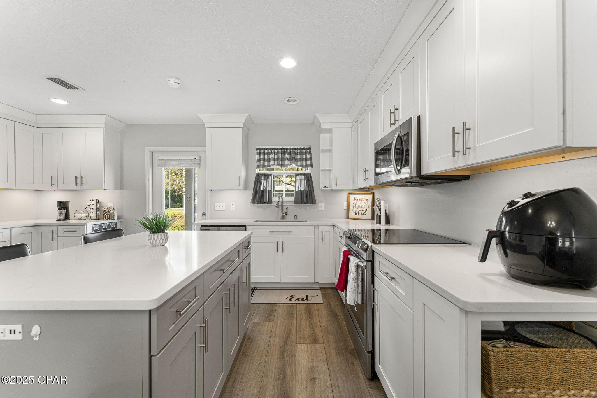 Image 12 For 2143 Sterling Cove Boulevard