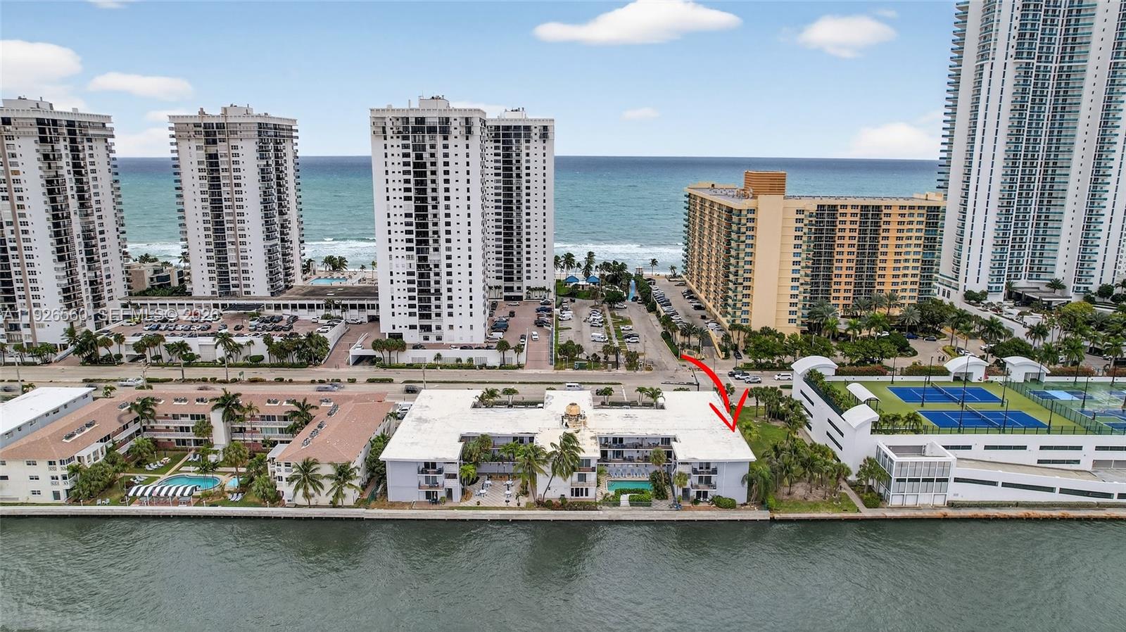 Waterway @ Hollywood Beac