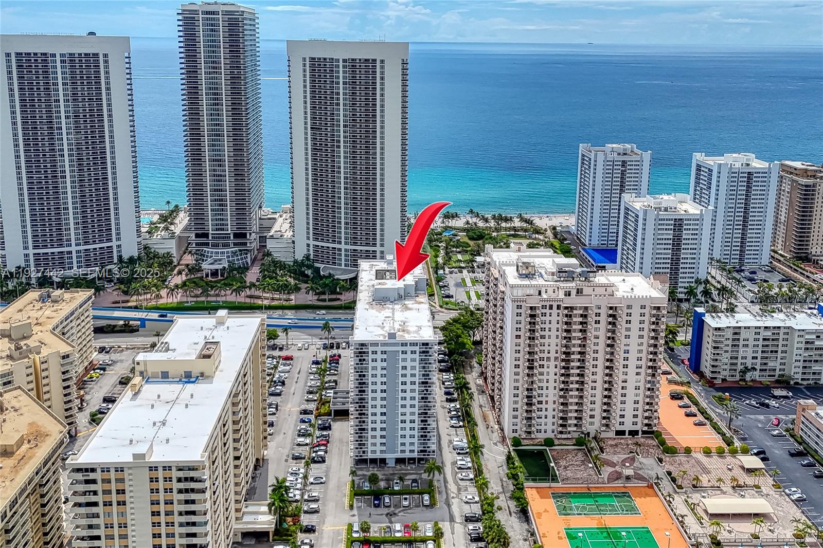 Plaza Towers South Condo