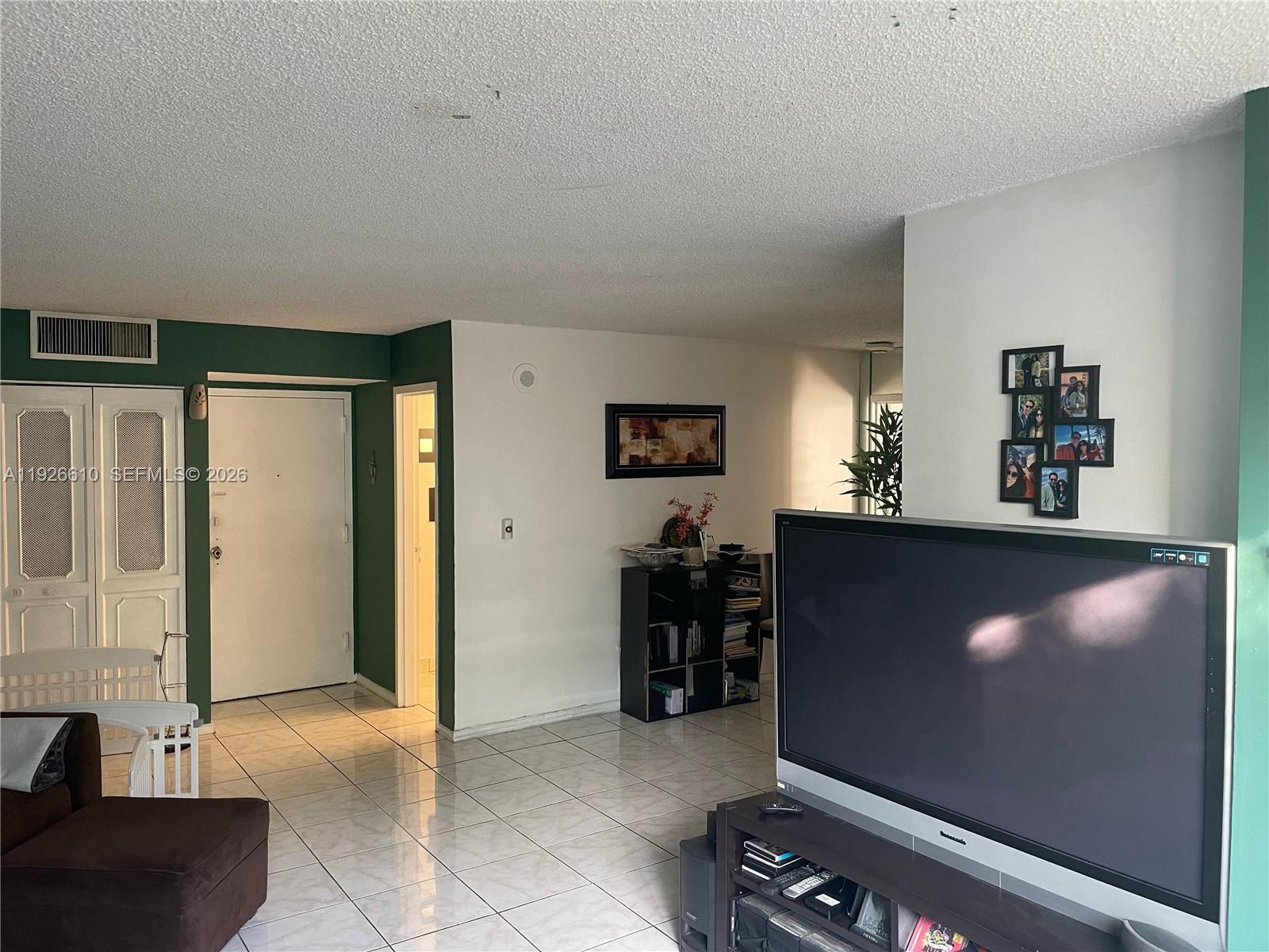 Plaza Of Americas Condo P