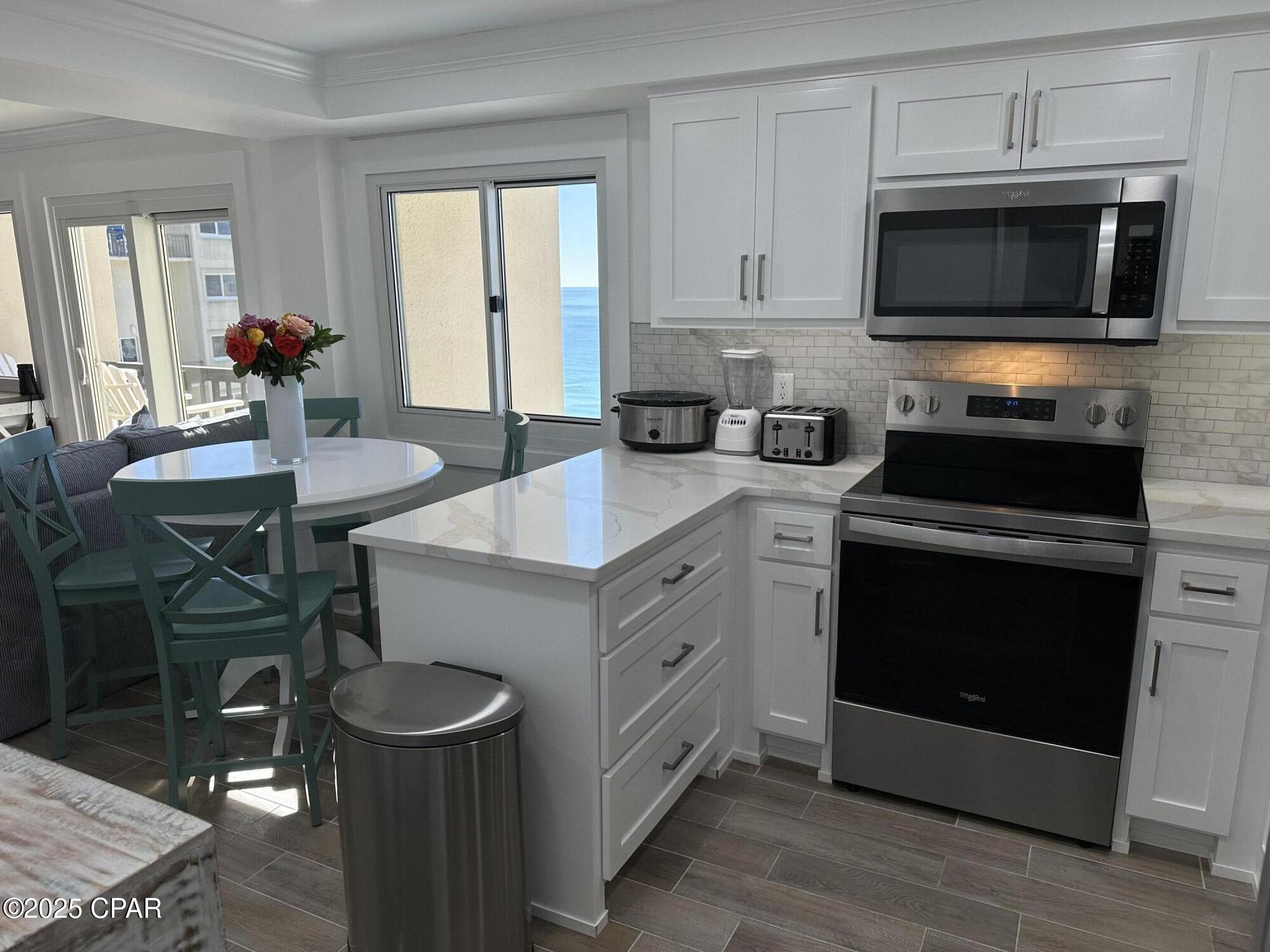 Image 13 For 23223 Front Beach Road Ph-31