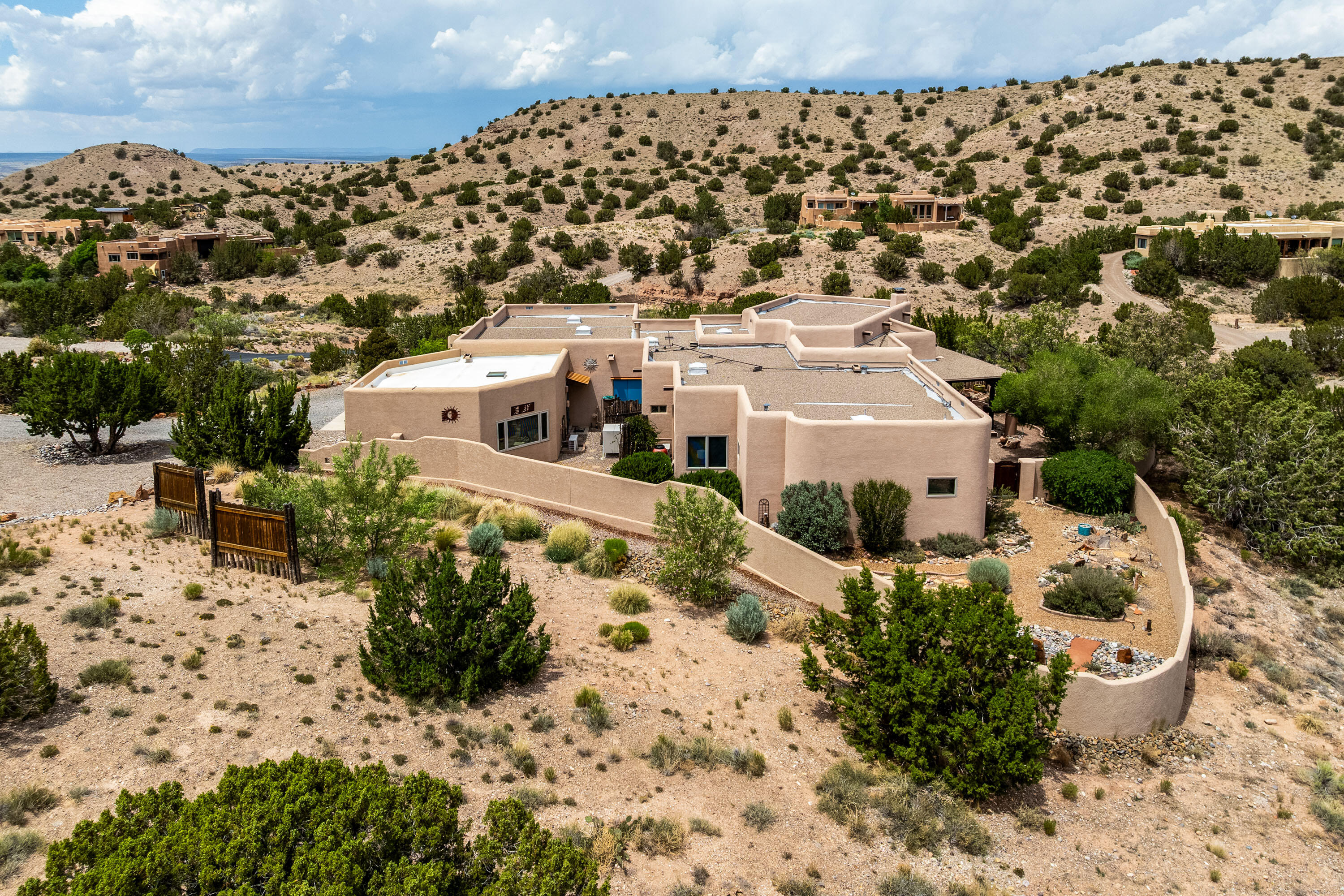 Homes for sale in Placitas, NM | 3 Calle Cienega Ct, Placitas, NM 87043 | MLS# 1095456