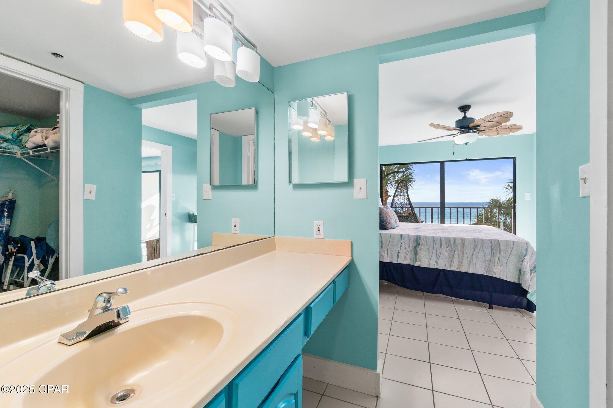 Image 20 For 4715 Thomas Drive 202b