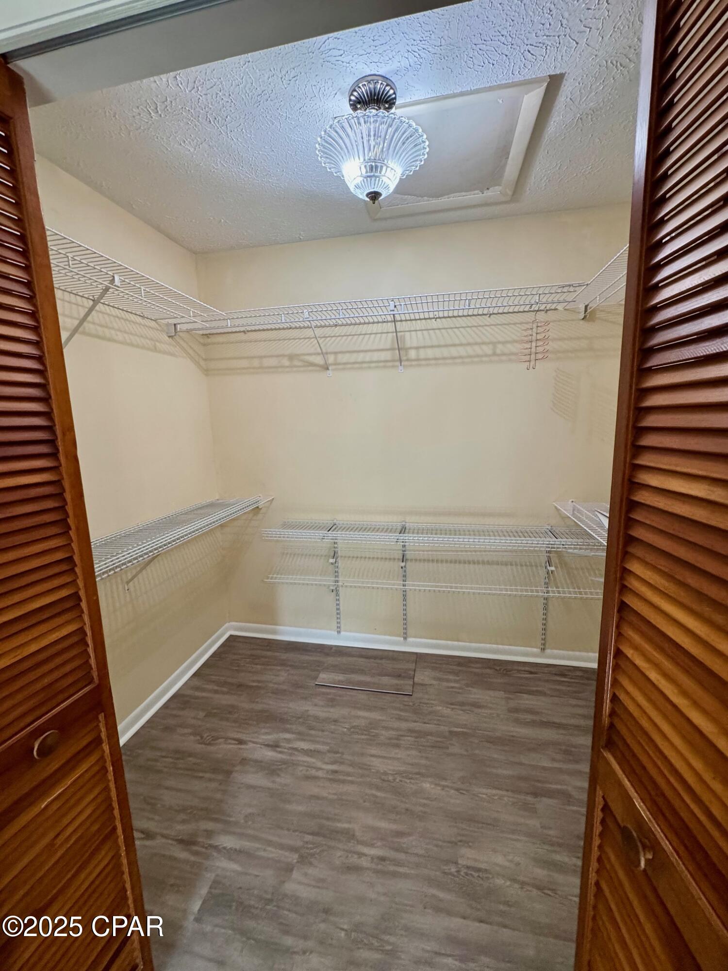 Image 33 For 6210 Imperial Drive