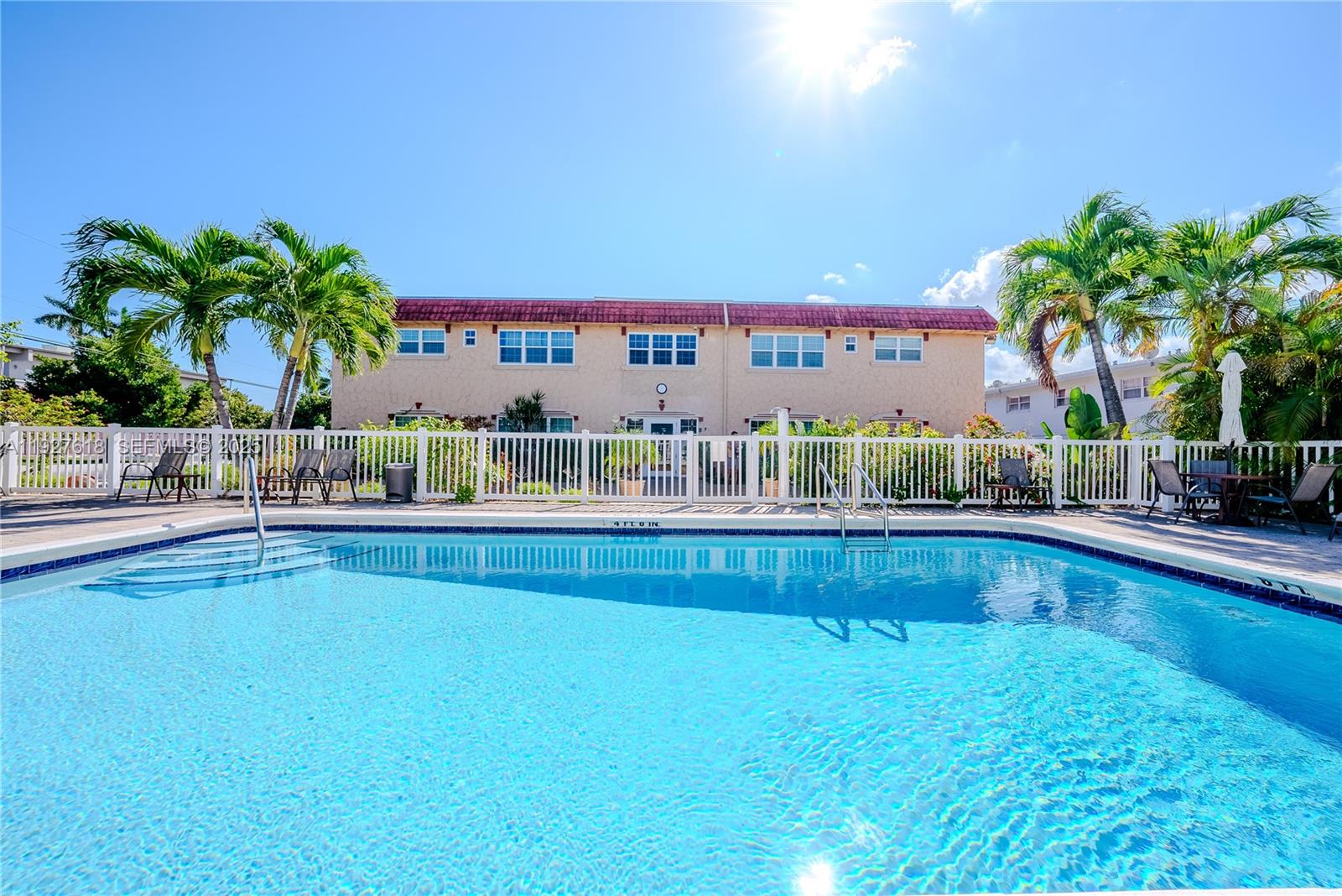 Pompano Place Condo