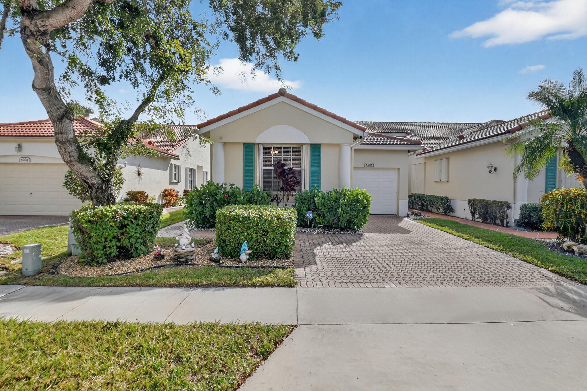 Homes for sale in Delray Beach, FL | 6210 Heliconia Road, Delray Beach, FL 33484 | MLS# R11146359