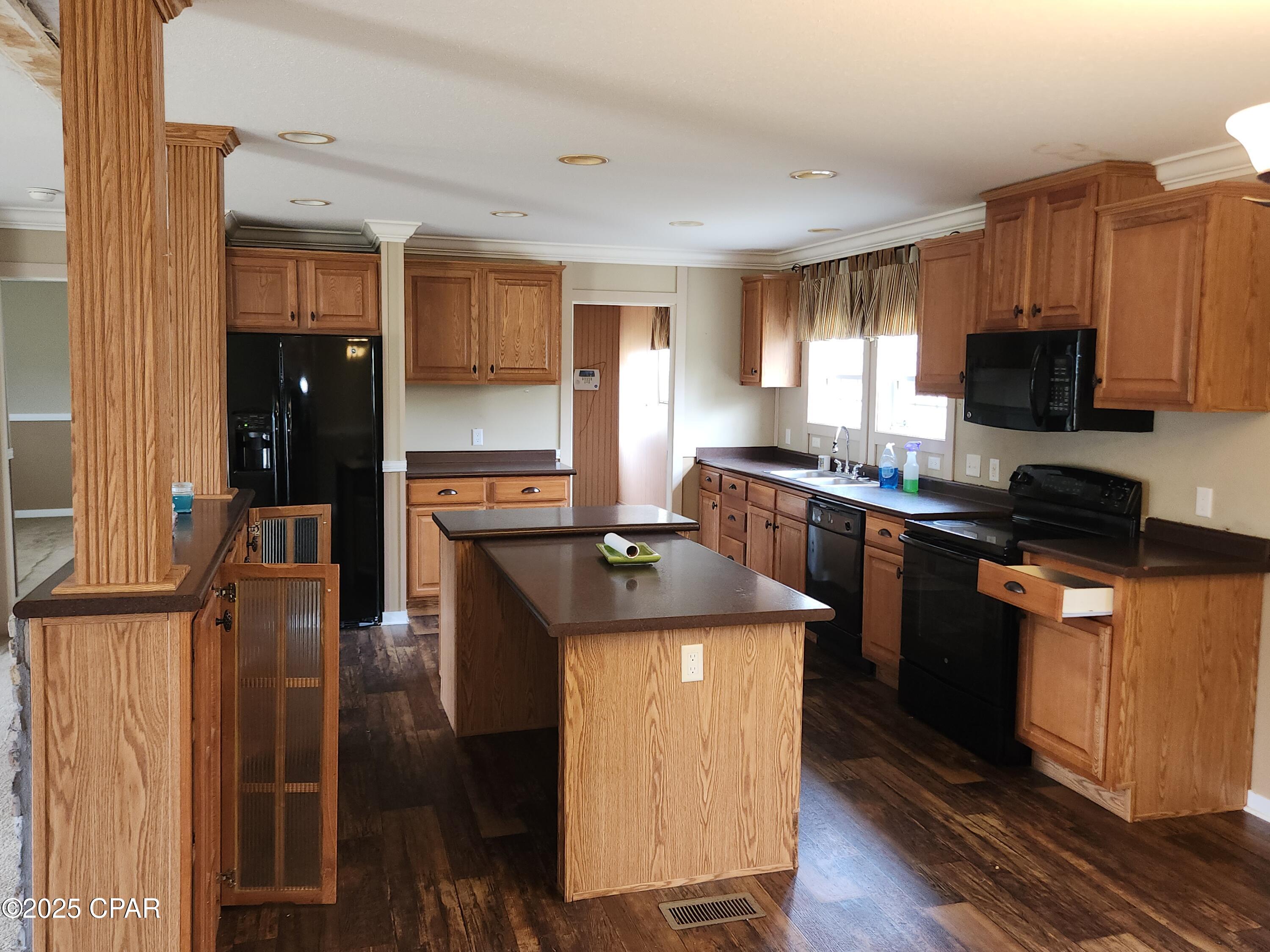 Image 3 For 334 Old Bay City Road