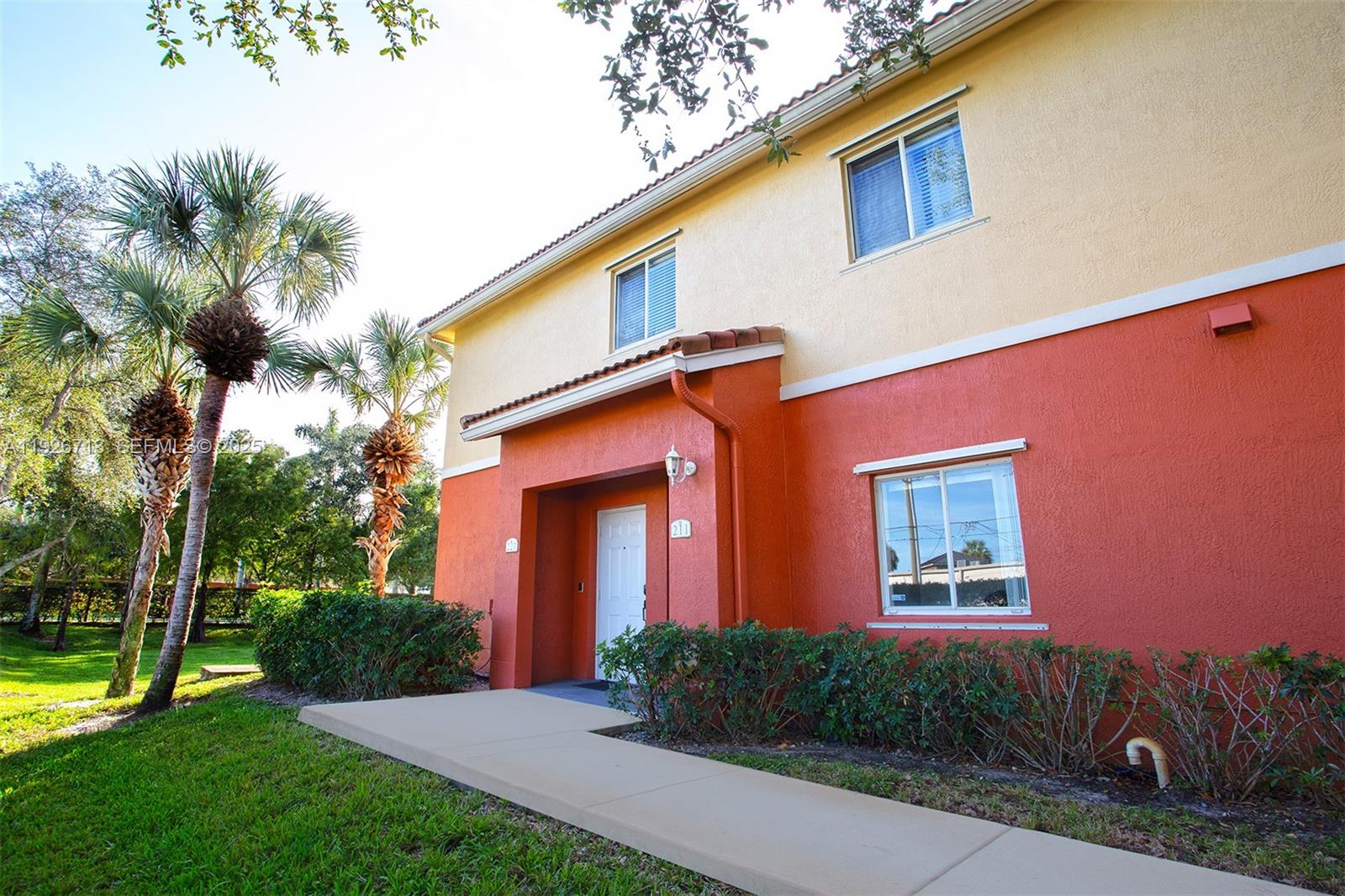 3340 Palomino Dr 211-2