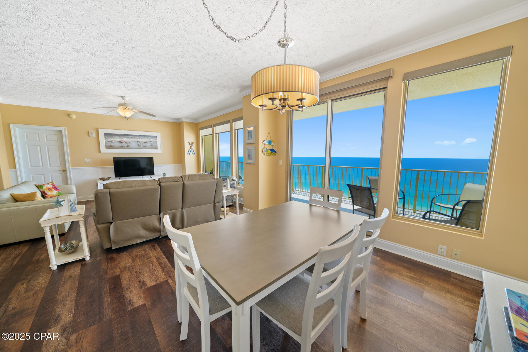 Image 14 For 8715 Surf Drive 703b