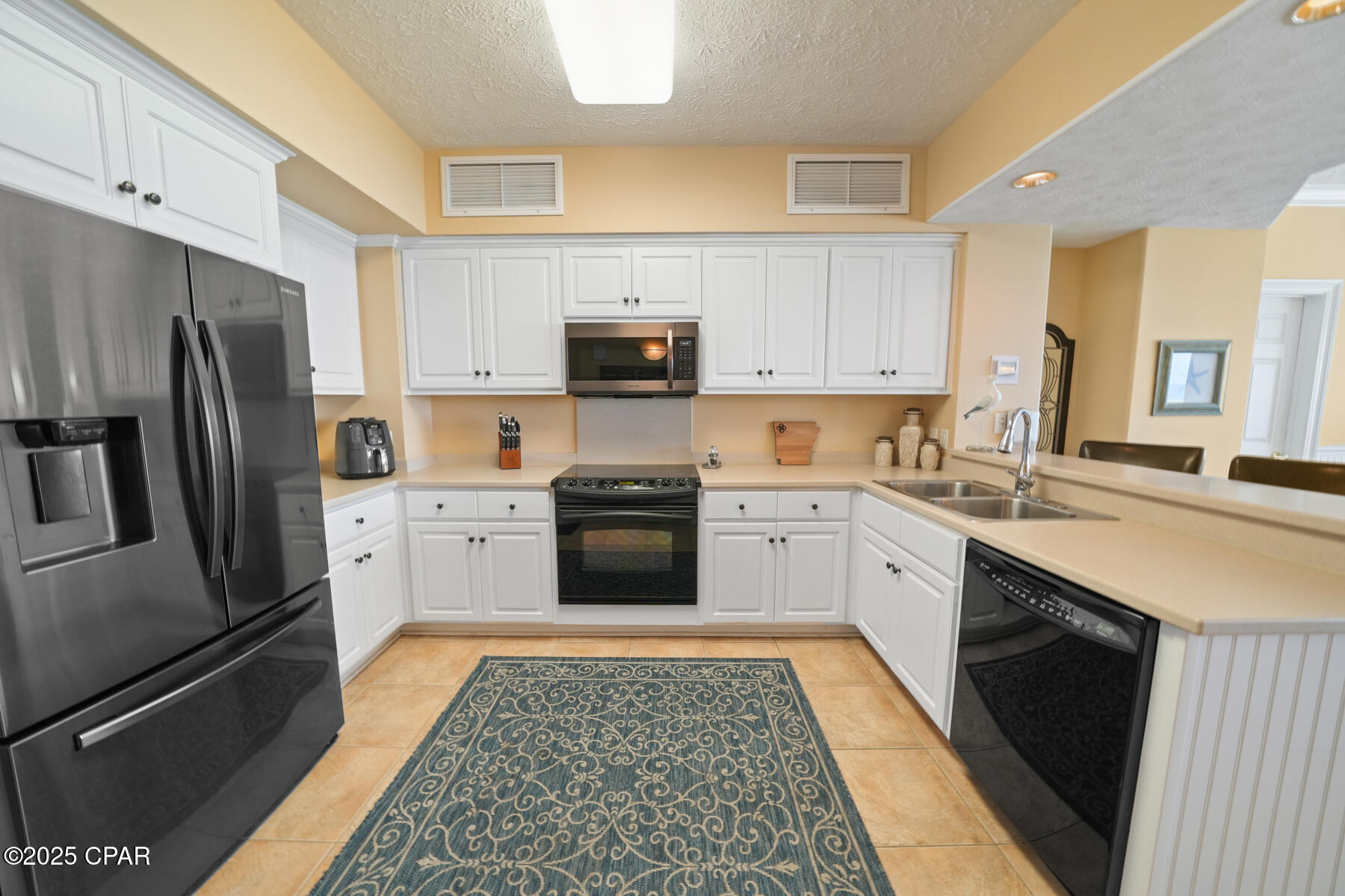 Image 16 For 8715 Surf Drive 703b