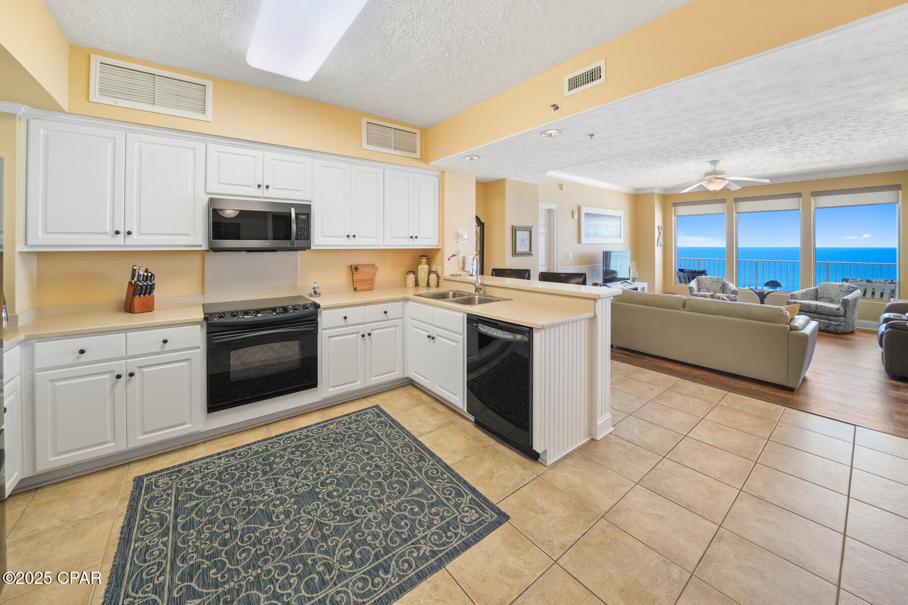 Image 18 For 8715 Surf Drive 703b