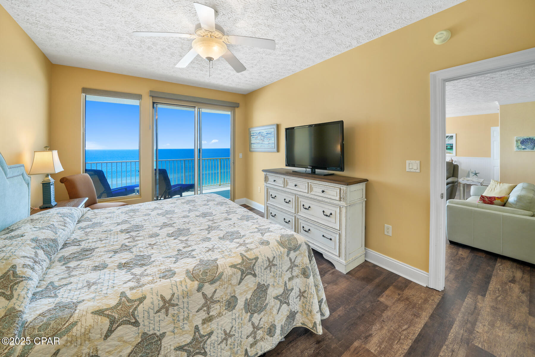 Image 19 For 8715 Surf Drive 703b