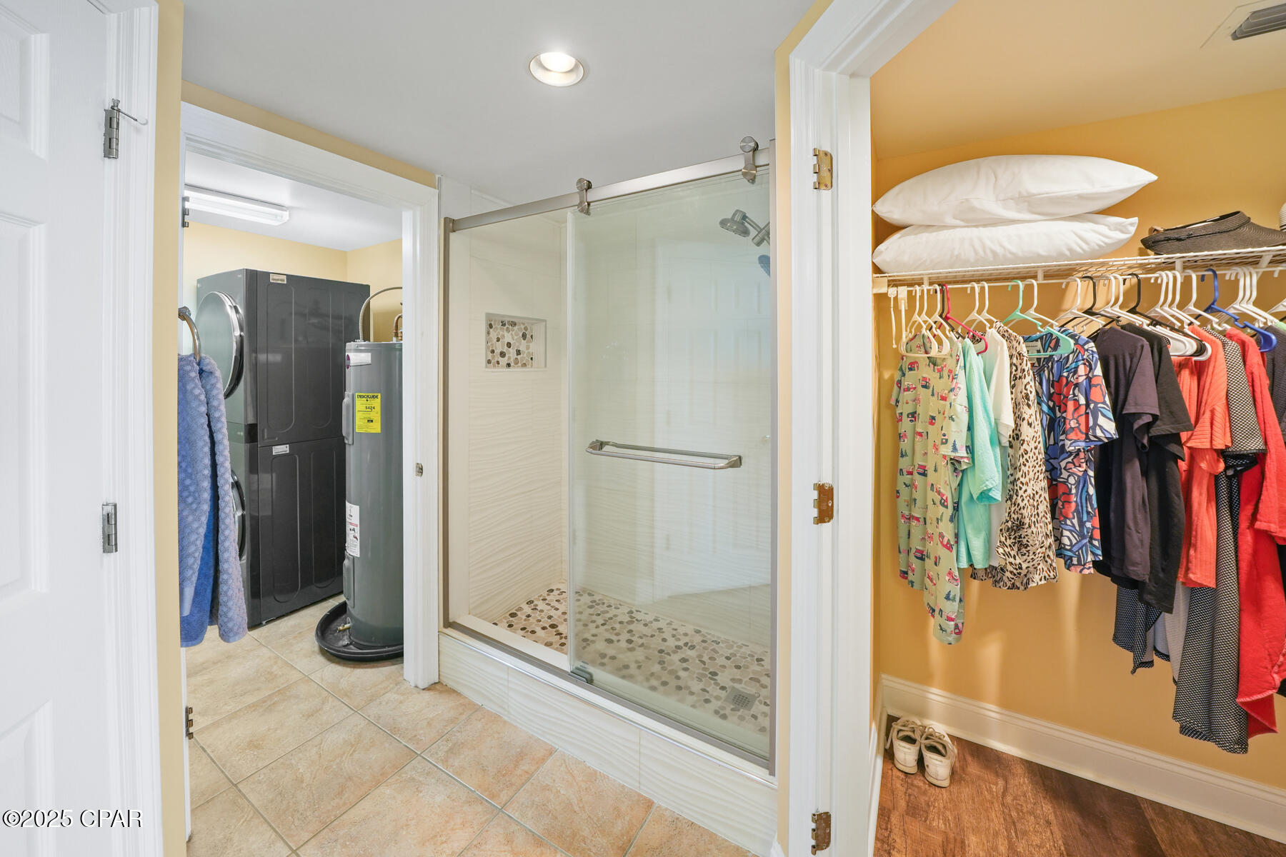 Image 23 For 8715 Surf Drive 703b