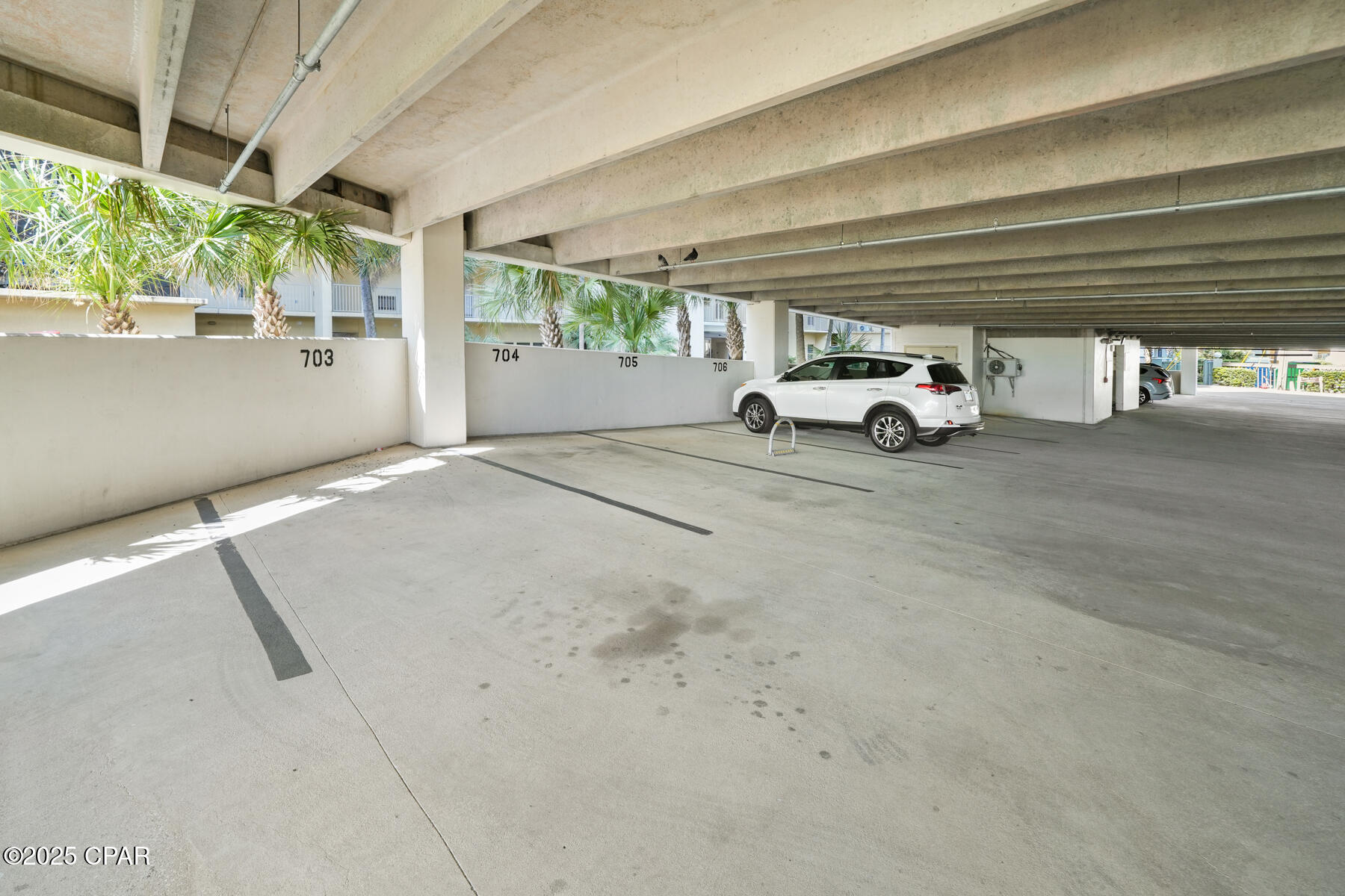 Image 7 For 8715 Surf Drive 703b